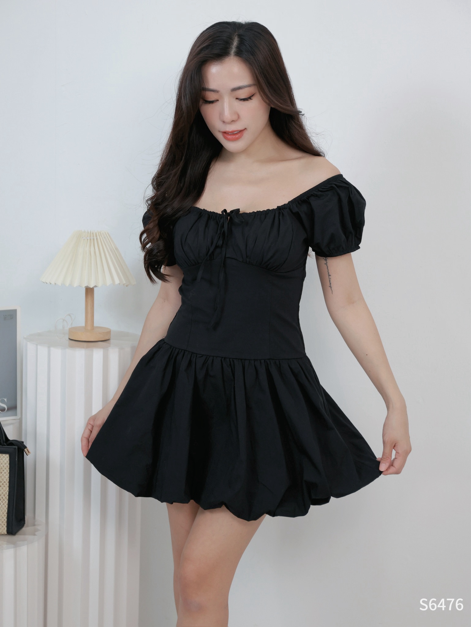 甜美方领花苞连身裙 (S6476)