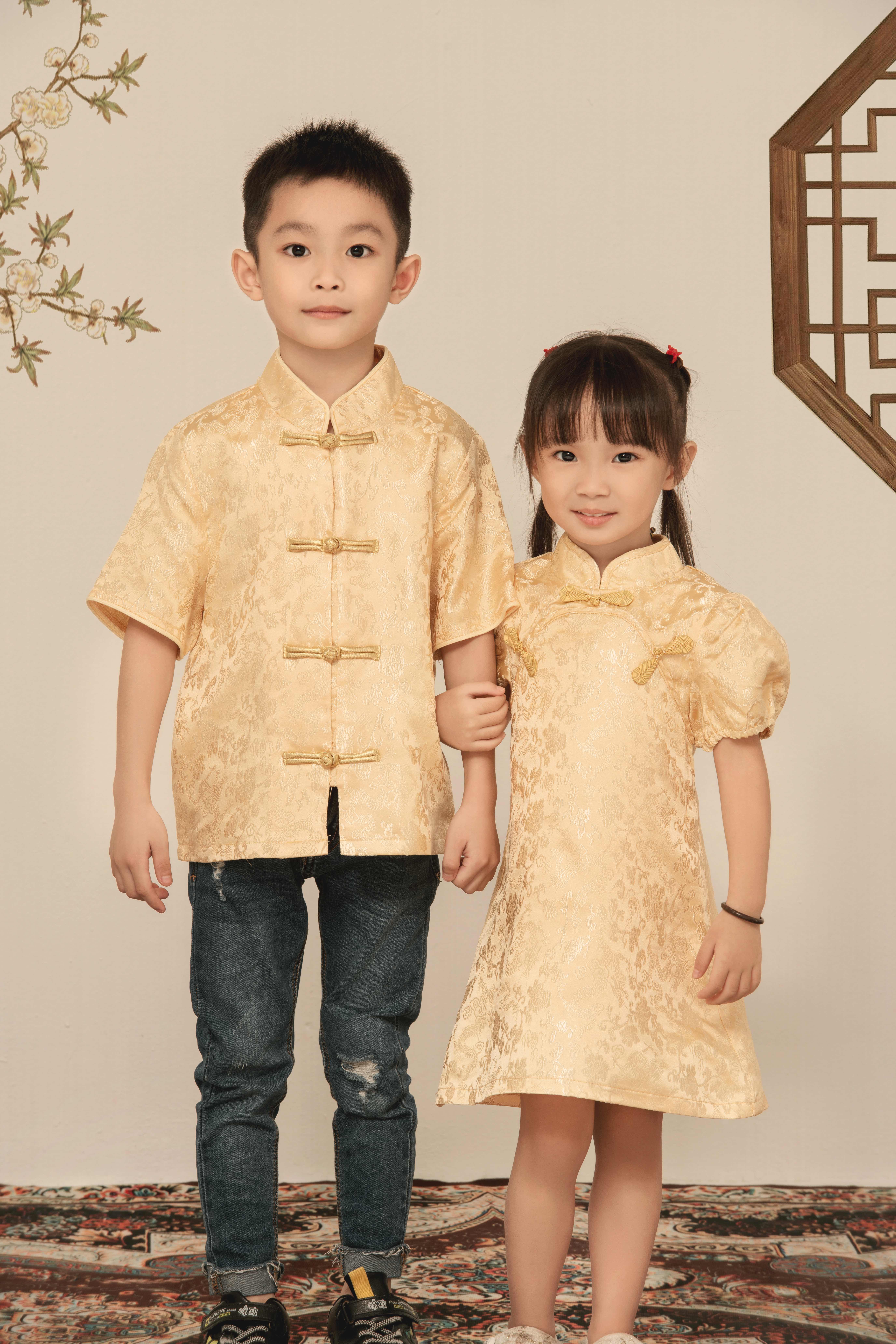 【LBP亲子系列】复古盘扣设计小孩泡泡袖A字旗袍 (F70104-女孩版)