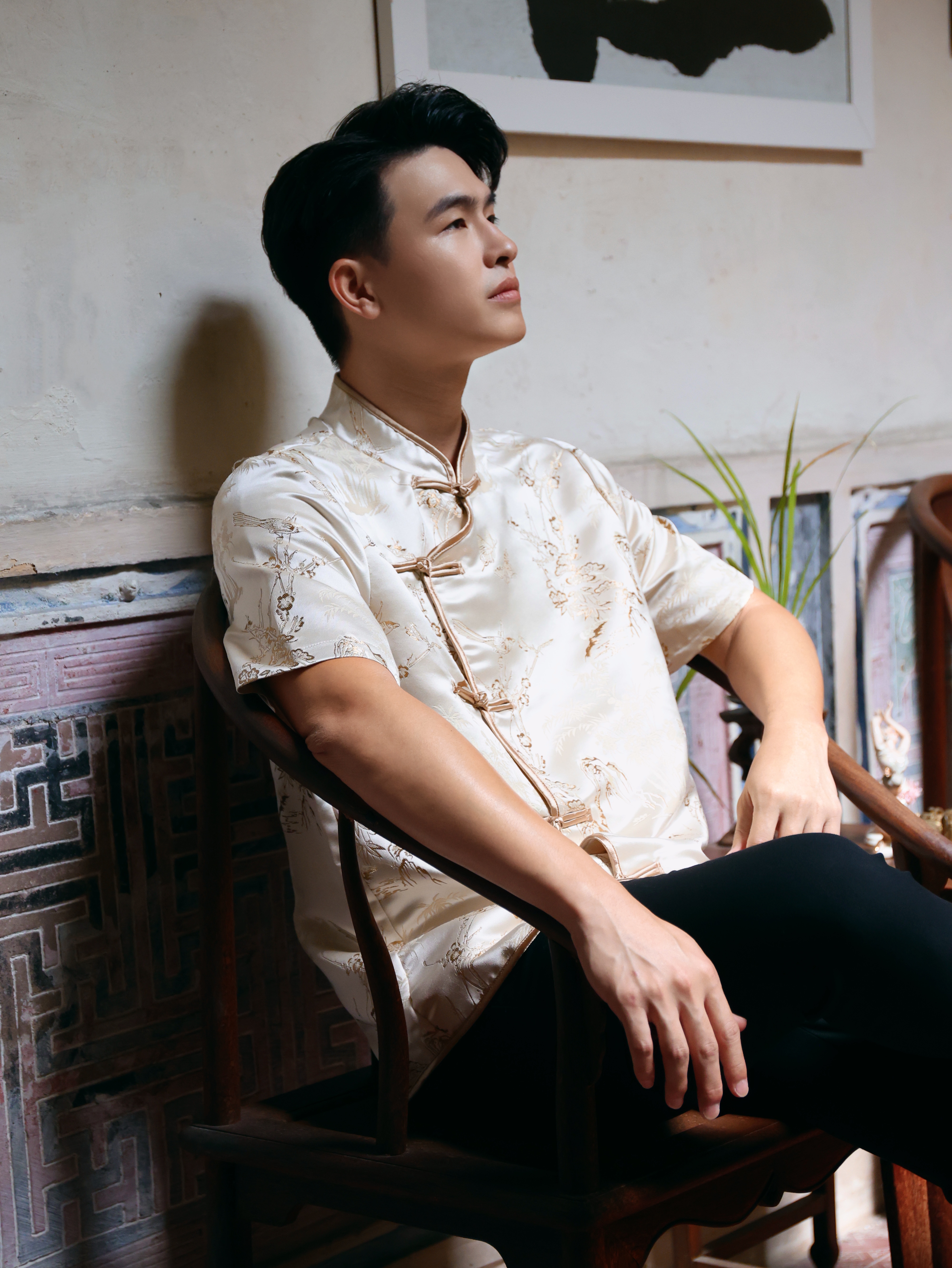 【LBP GXFC 独家新年系列-蝶意莺情】新中式国风金丝鸟蝴蝶提花唐装上衣 (T90248)-La'Belle Fashion Boutique Sdn Bhd