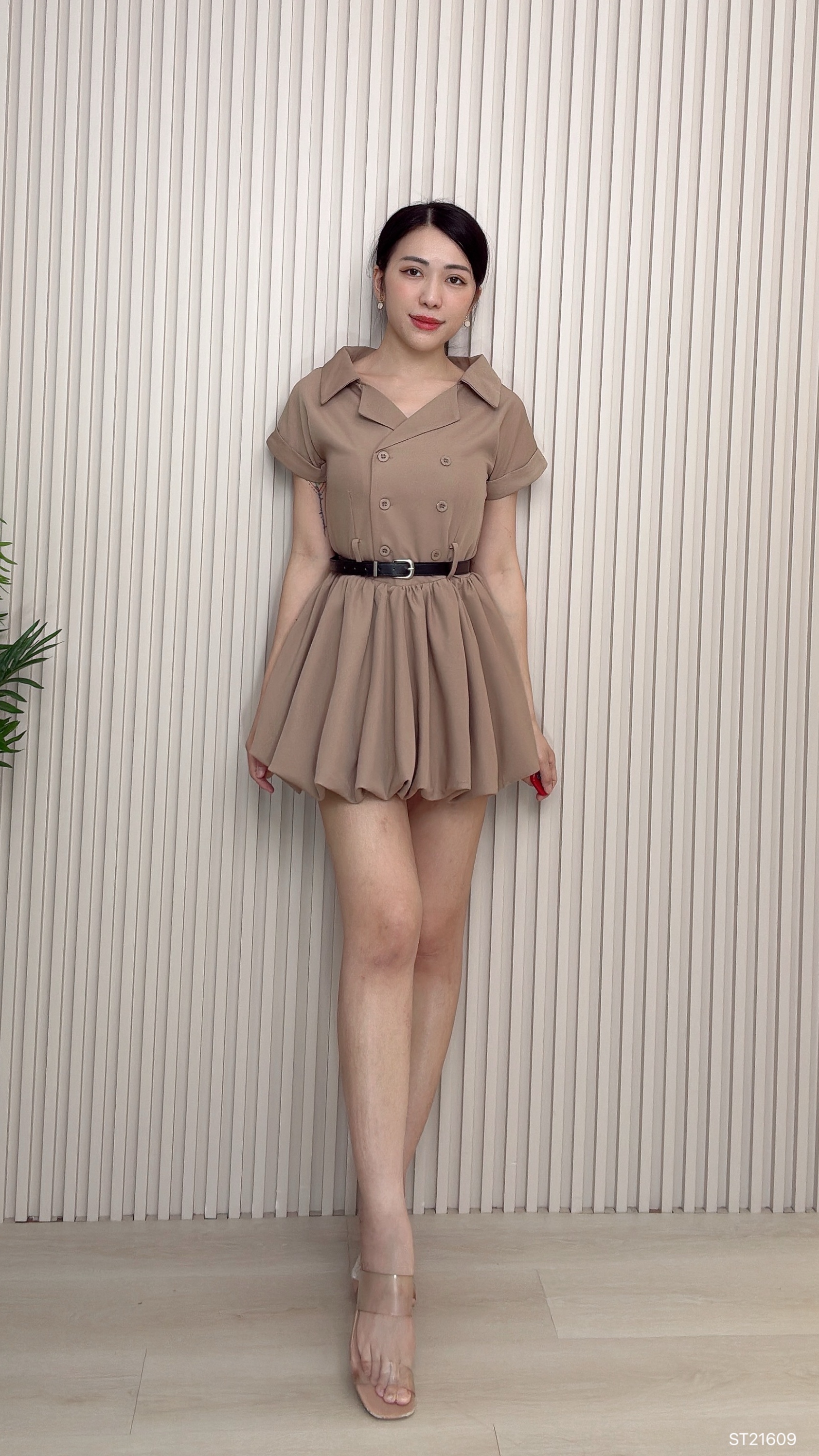 韩系风衣设计下摆花苞连身裙 (ST21609)