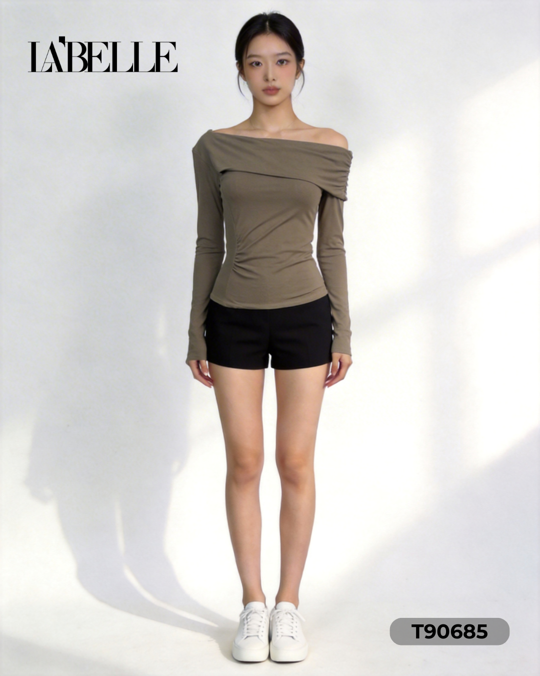 法式斜肩压皱设计长袖上衣 (T90685)