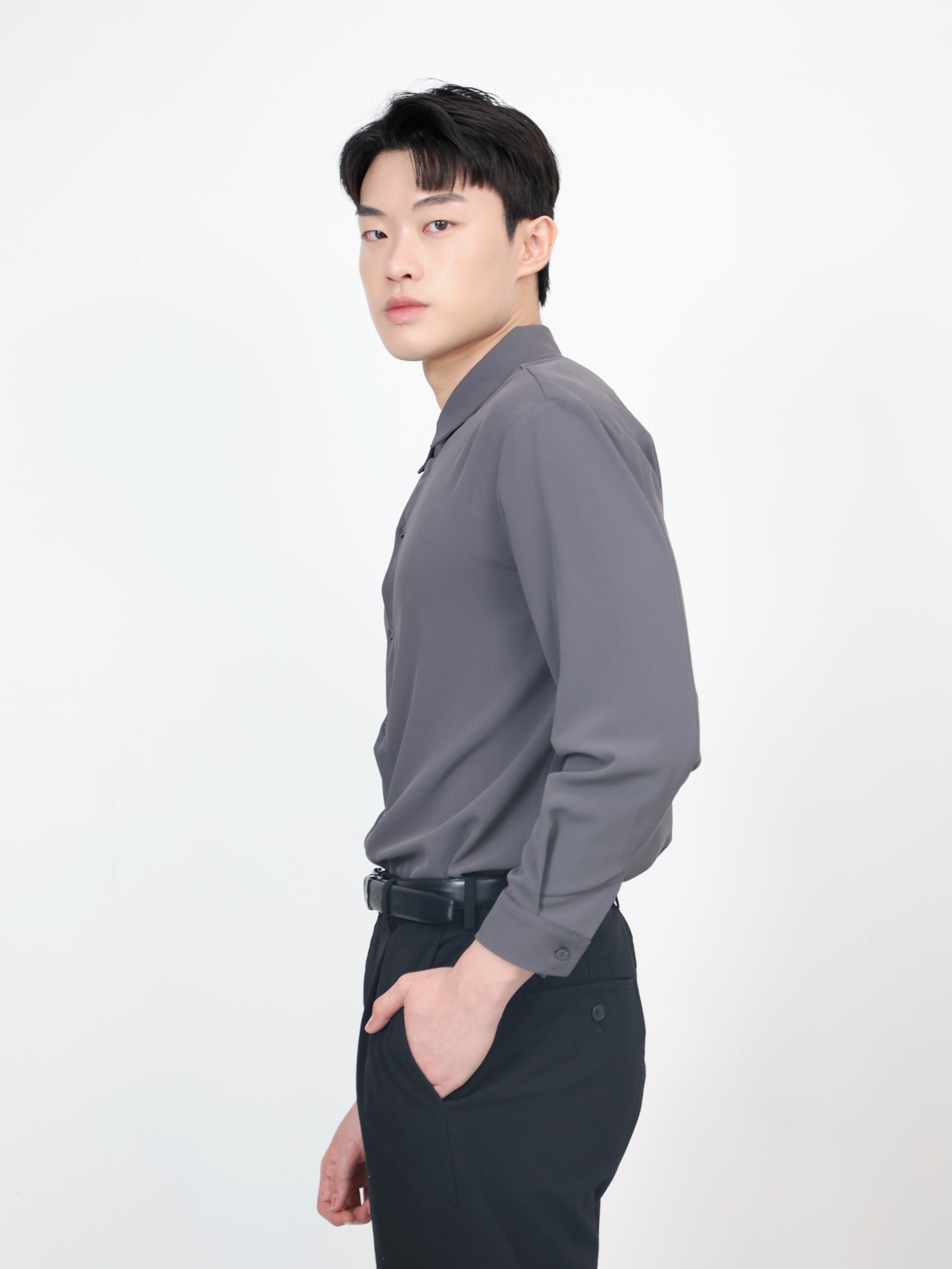 【STICKMEN】Elite 高级感纯色透气长袖上衣 (SM100102 GREY)-La'Belle Fashion Boutique Sdn Bhd