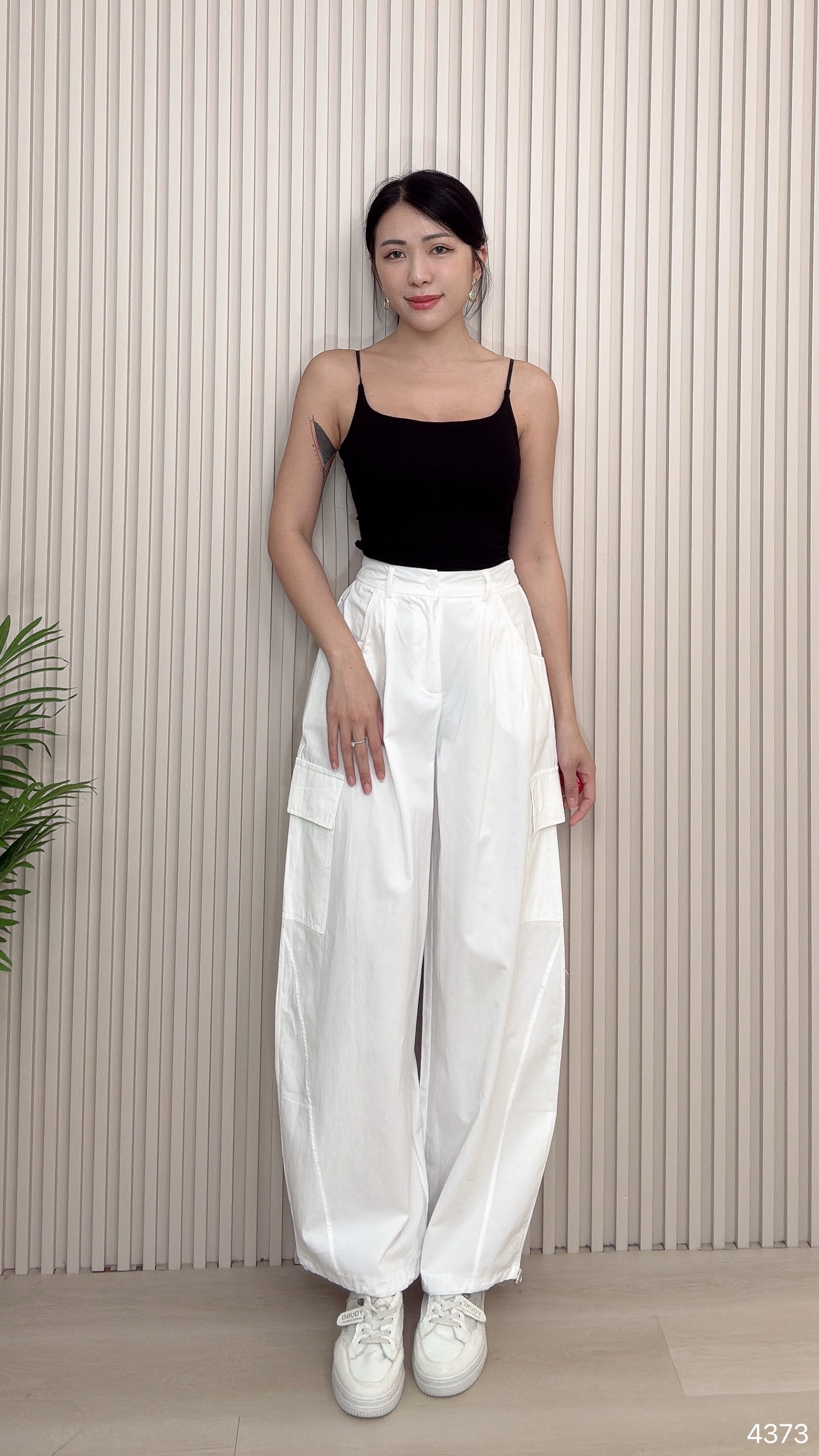 百搭纯色褶皱设计细带内搭 (4373)