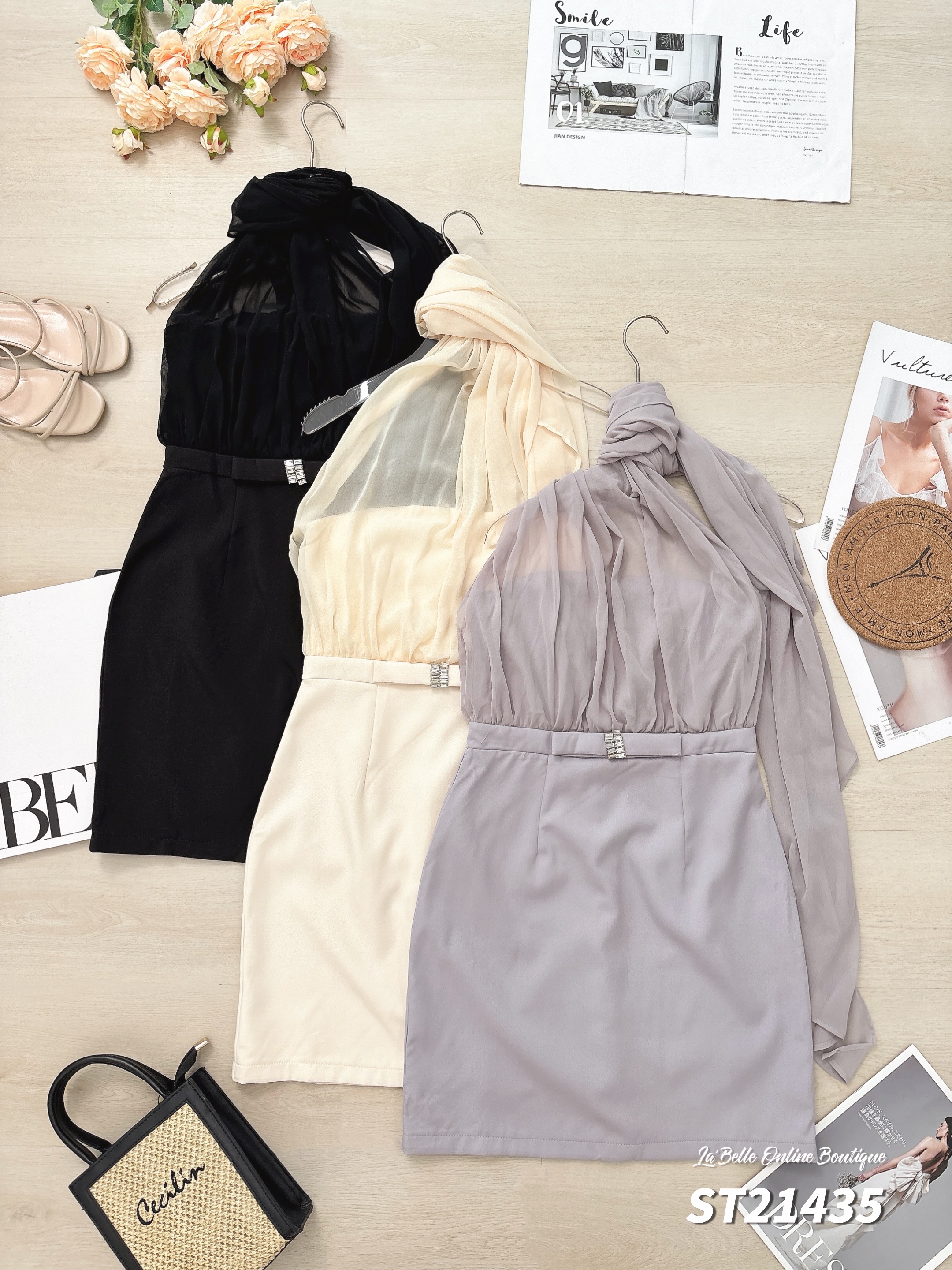 气质名媛风拼接设计挂脖连身裙 (ST21435)