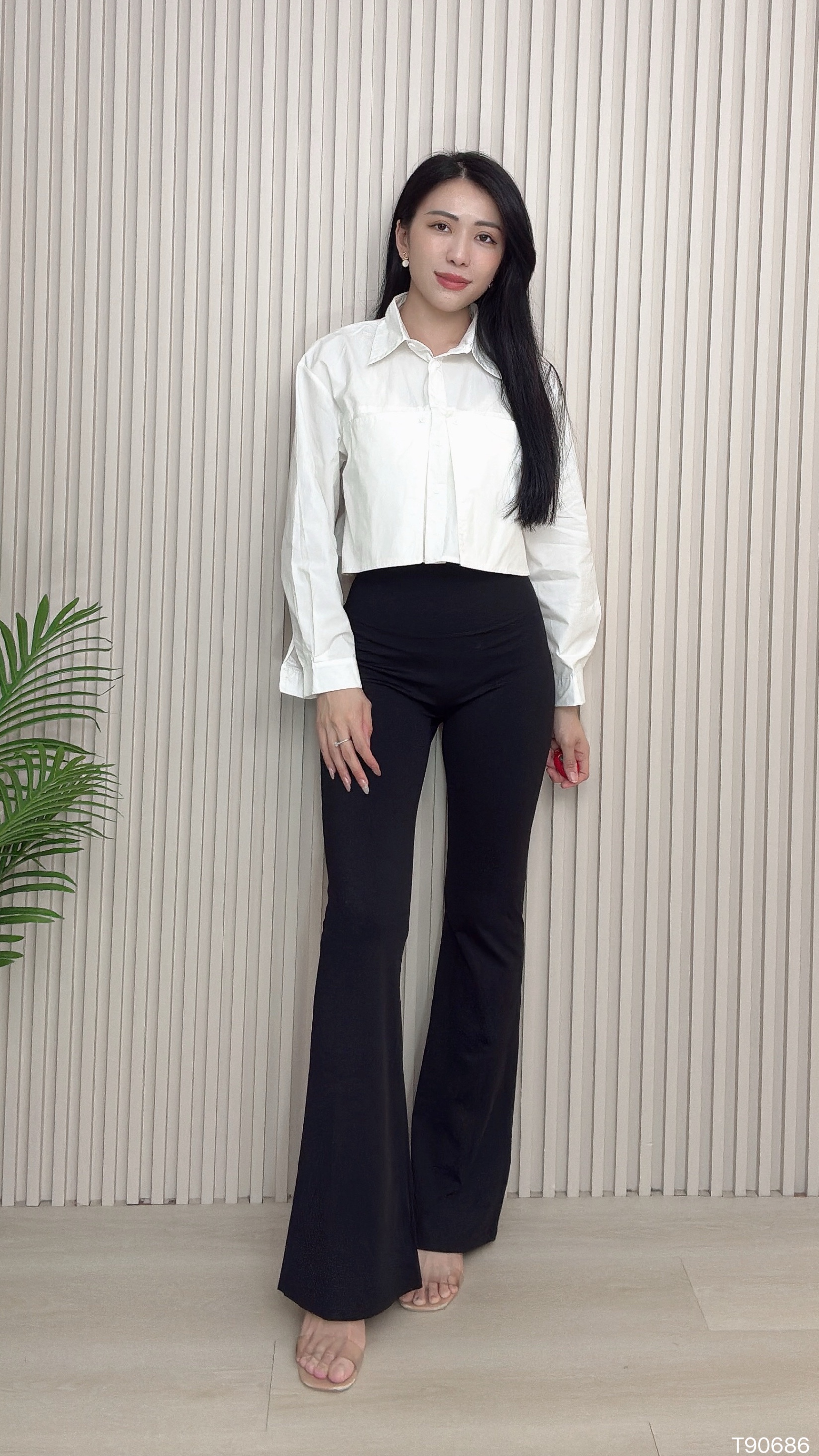 设计感翻领短款长袖衬衫 (T90686)