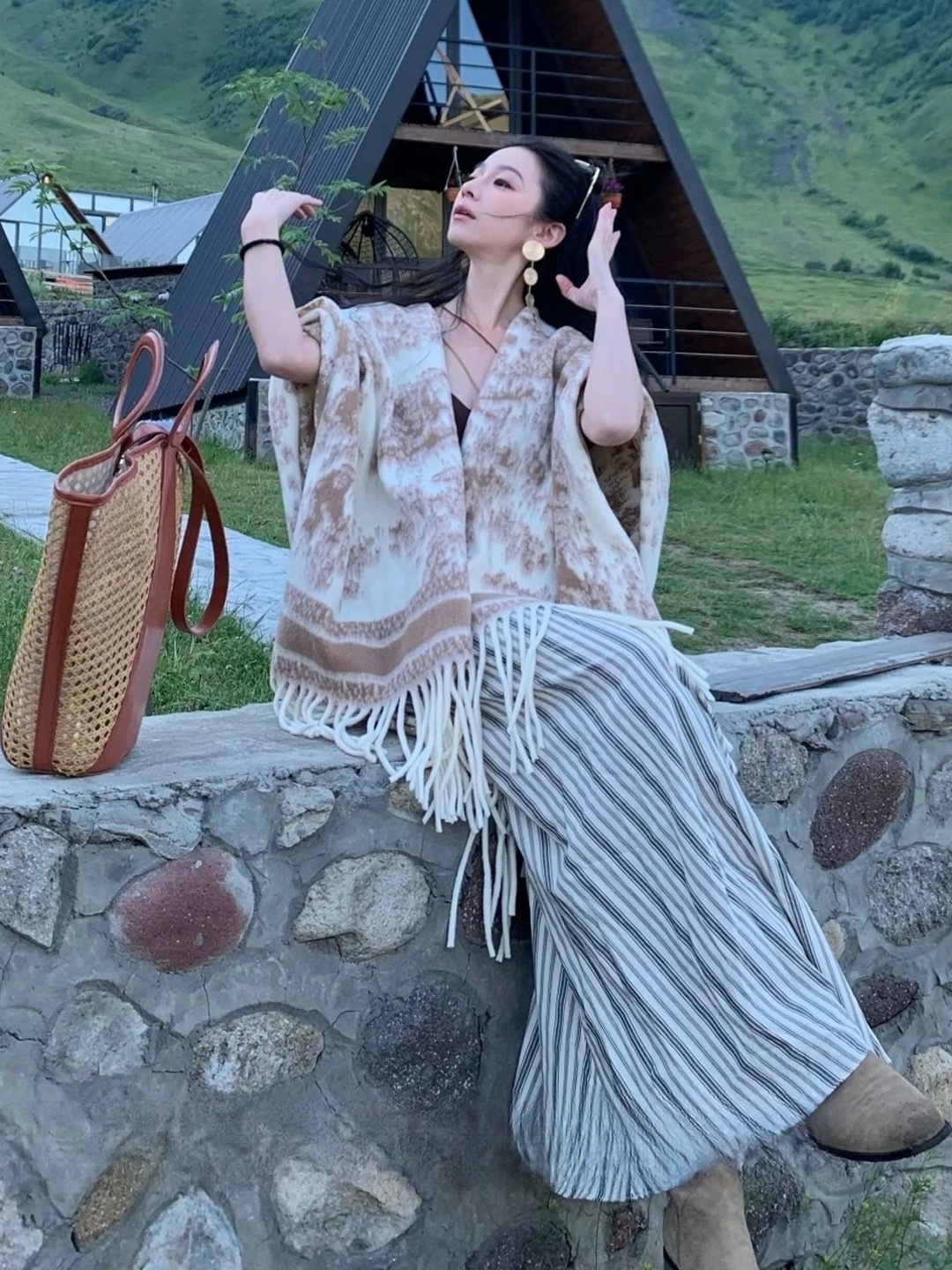 国风流苏水墨画设计大披肩 (AC10129)