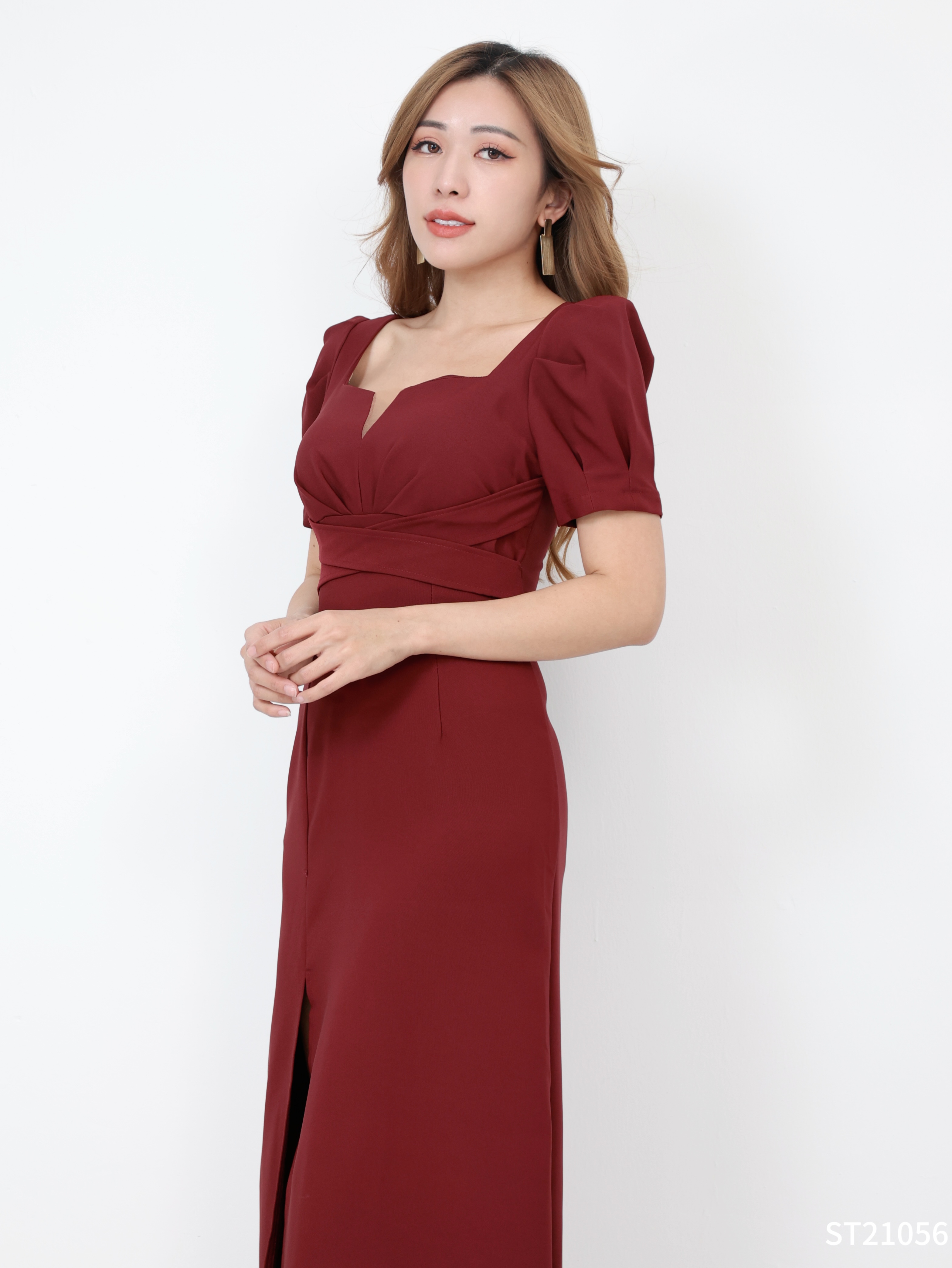 【LBP独家】开叉裙摆设计显瘦版连身长裙（ST21056）【不接受更换】-La'Belle Fashion Boutique Sdn Bhd