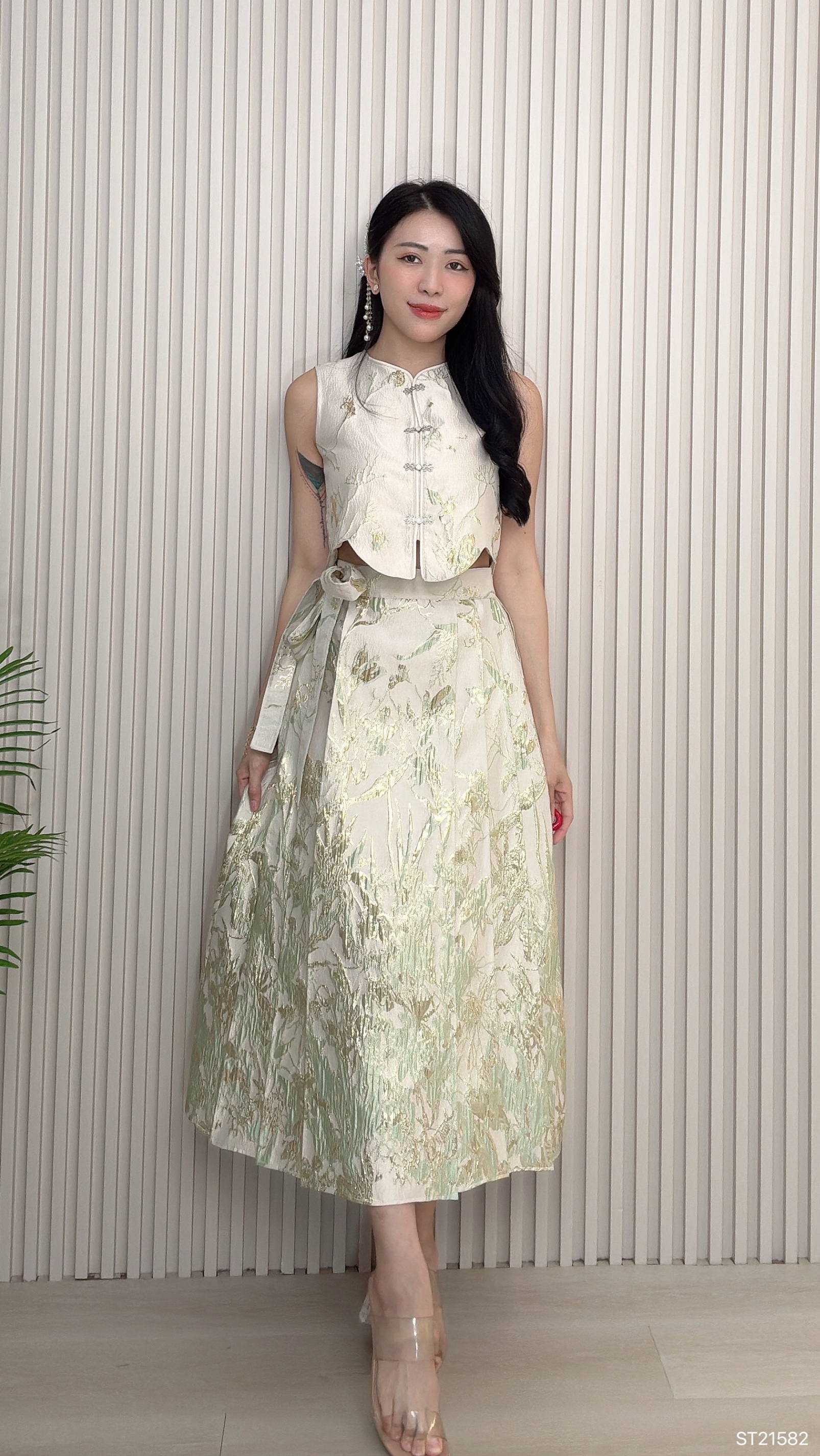 高质感鎏金旗袍两件套 （ST21582）