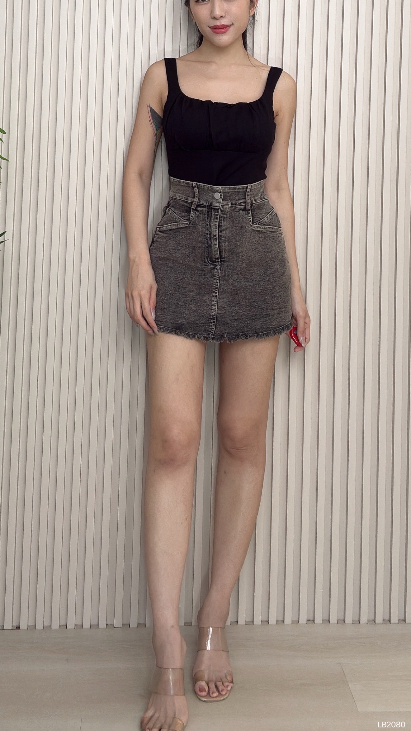 时尚须须毛边设计高腰牛仔裤裙 (LB2080)