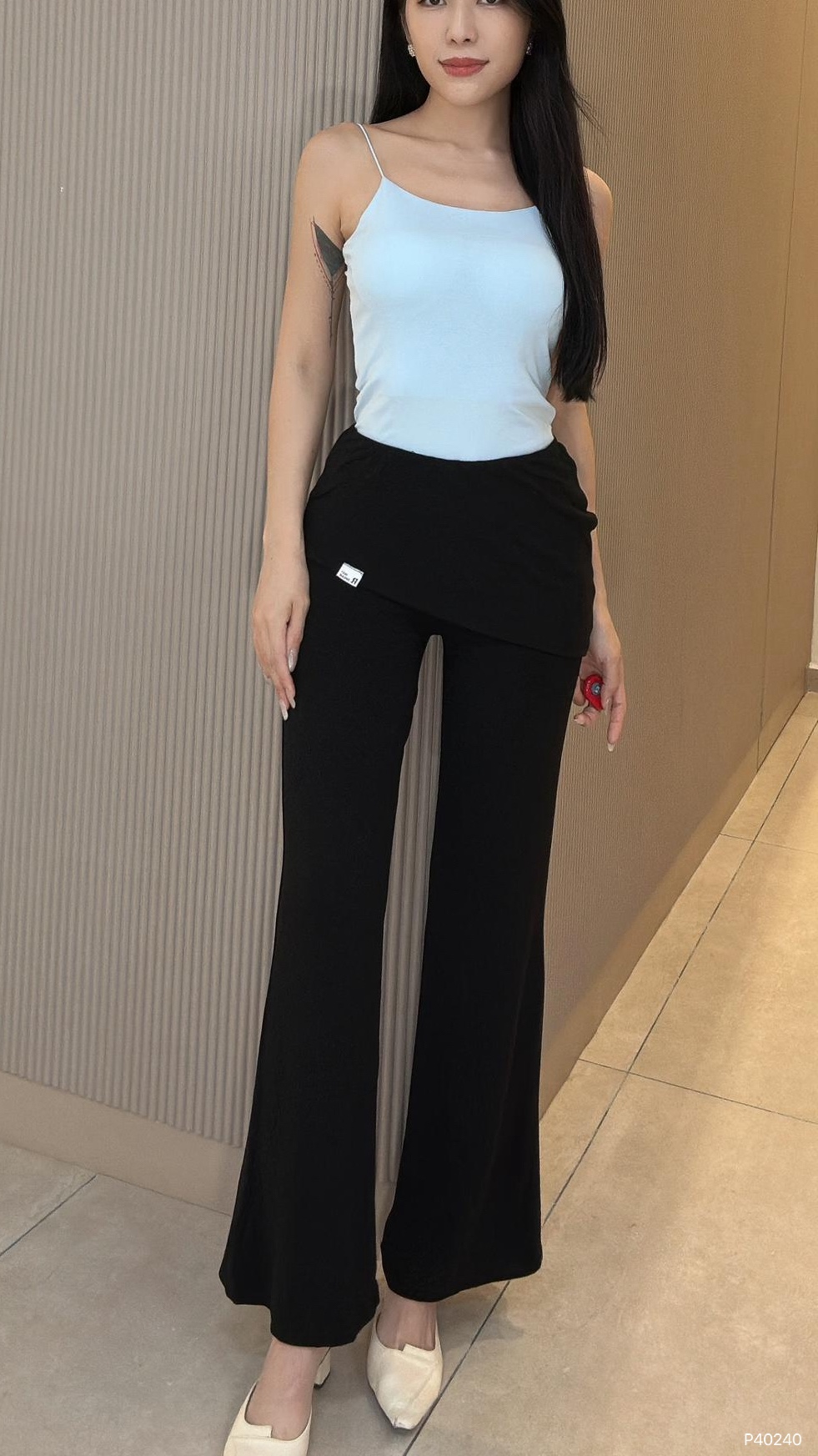 休闲风屁帘微喇设计高腰长裤 (P40240)