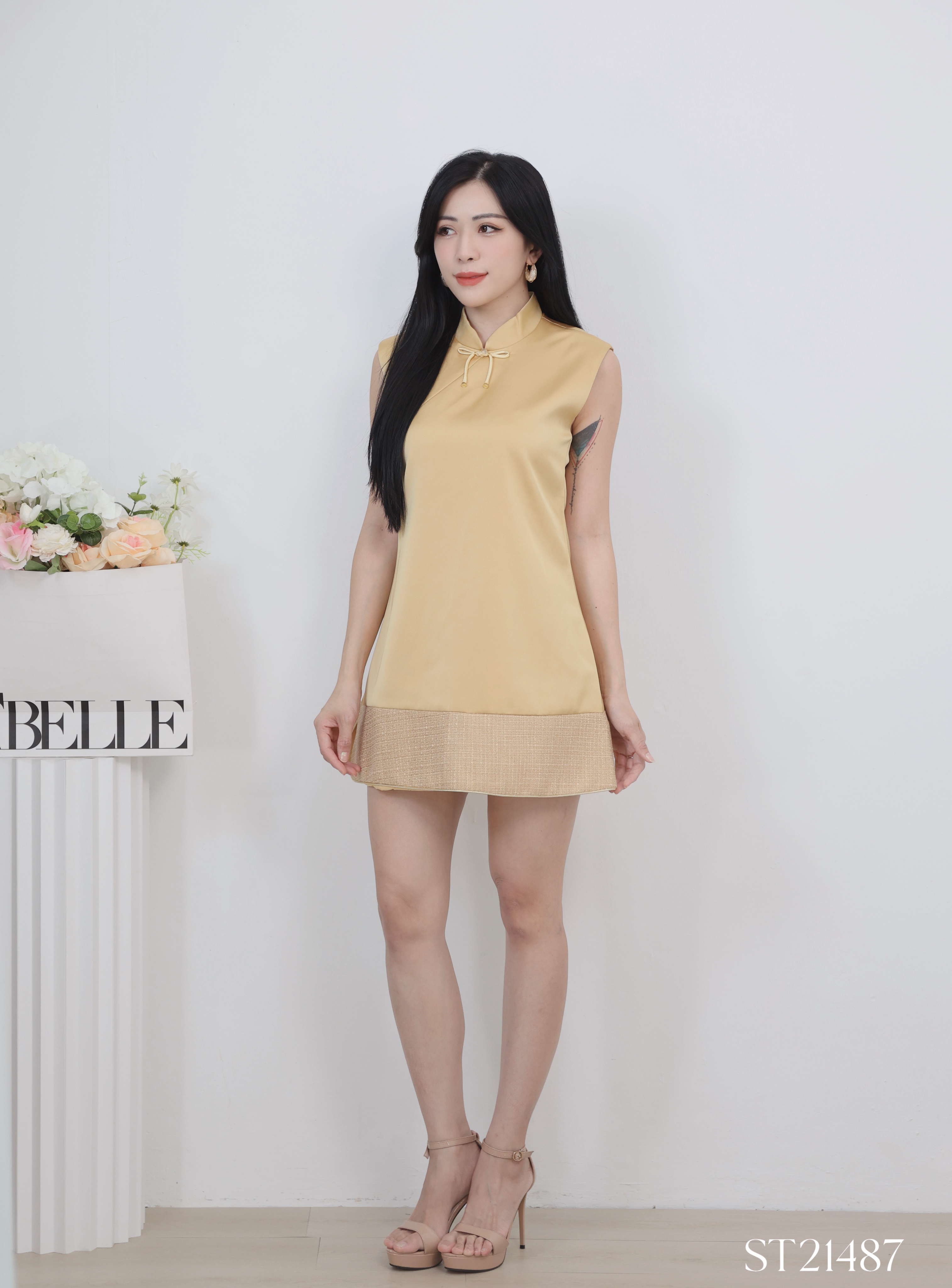 【LBP 独家新年系列】优雅新中式拼接设计无袖立领旗袍 (ST21487)