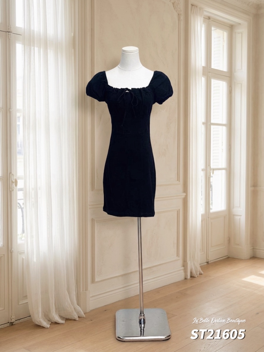 气质女神款系带设计显瘦连身裙 (ST21605)