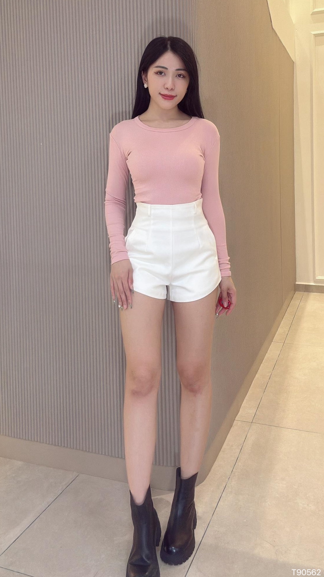 百搭修身圆领长袖上衣 (T90562)