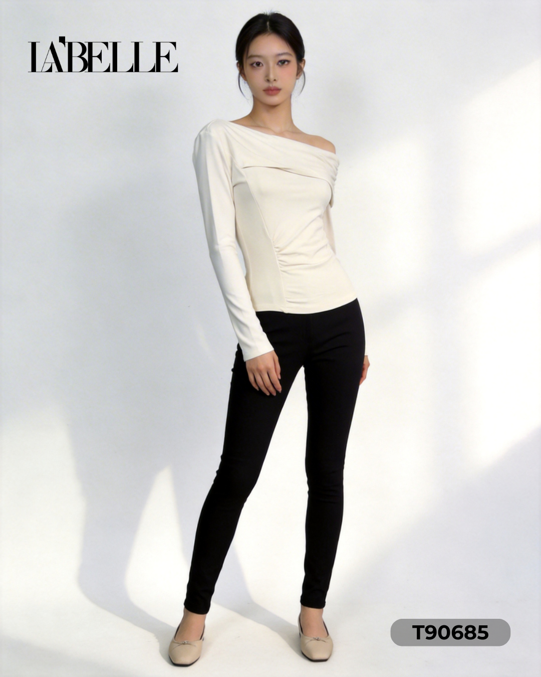 法式斜肩压皱设计长袖上衣 (T90685)