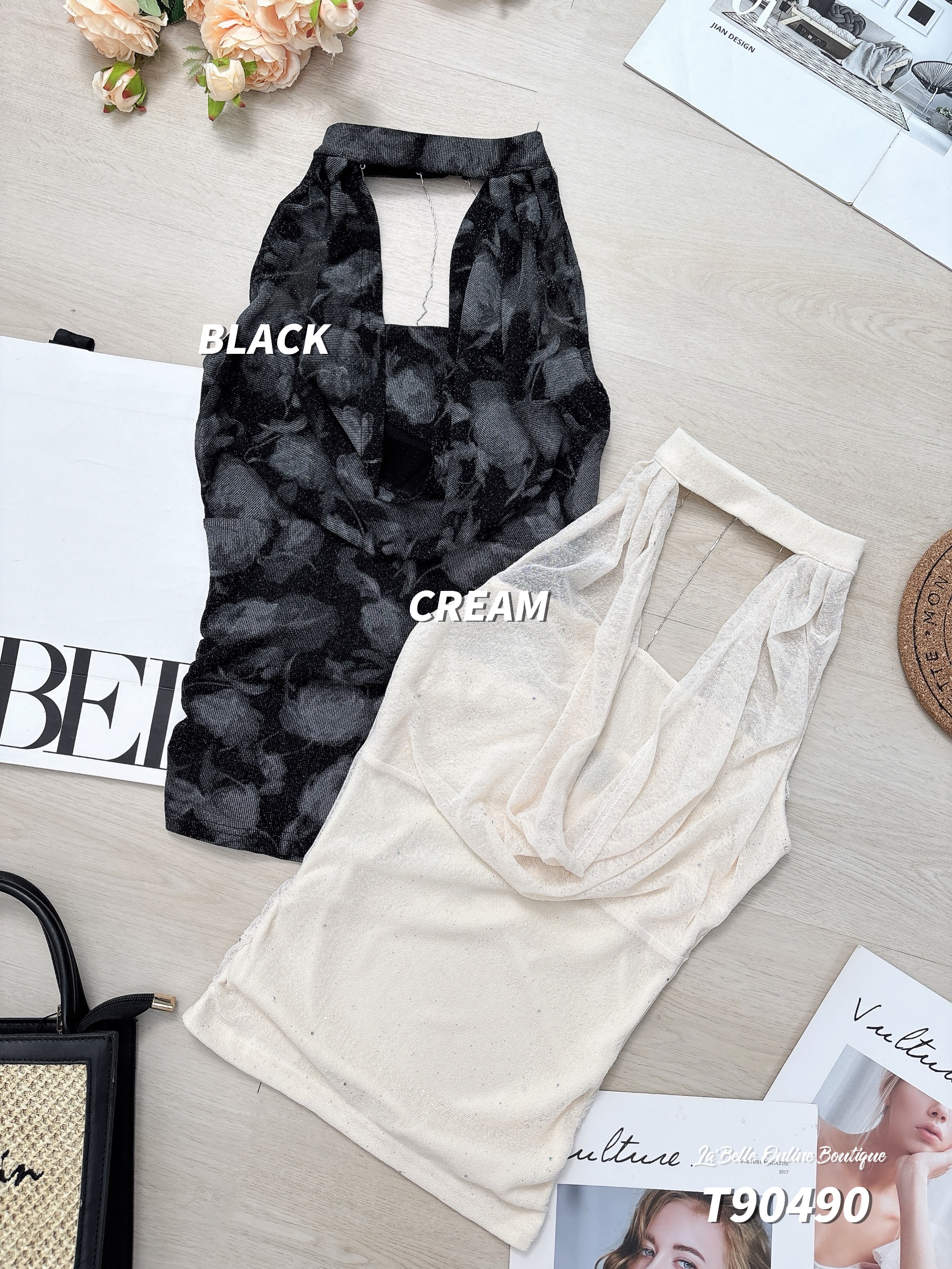 辣妹露背链条设计挂脖上衣 (T90490)