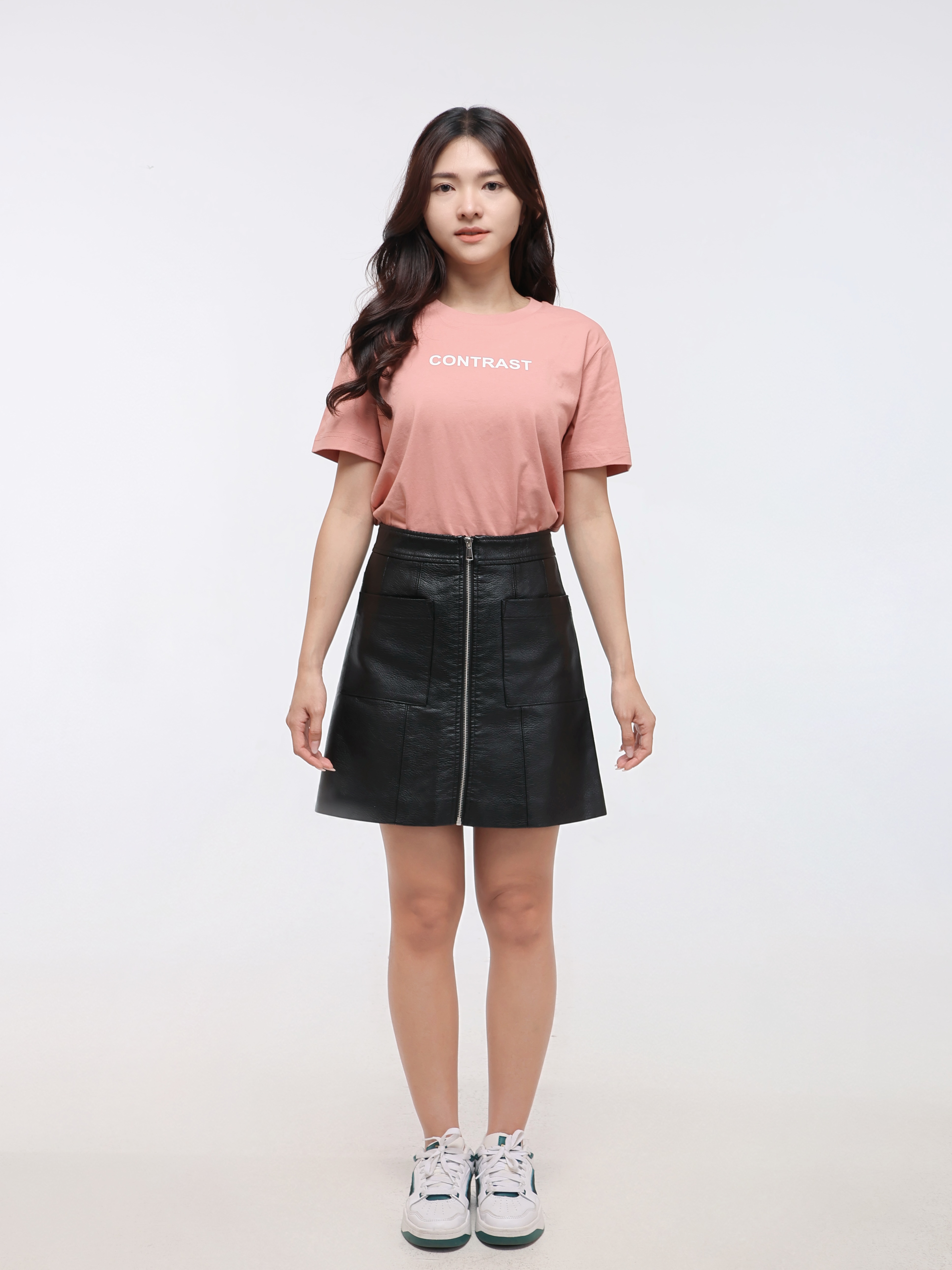 Men's Knitted Casual Wear with "CONTRAST" Slogan (YS30117)