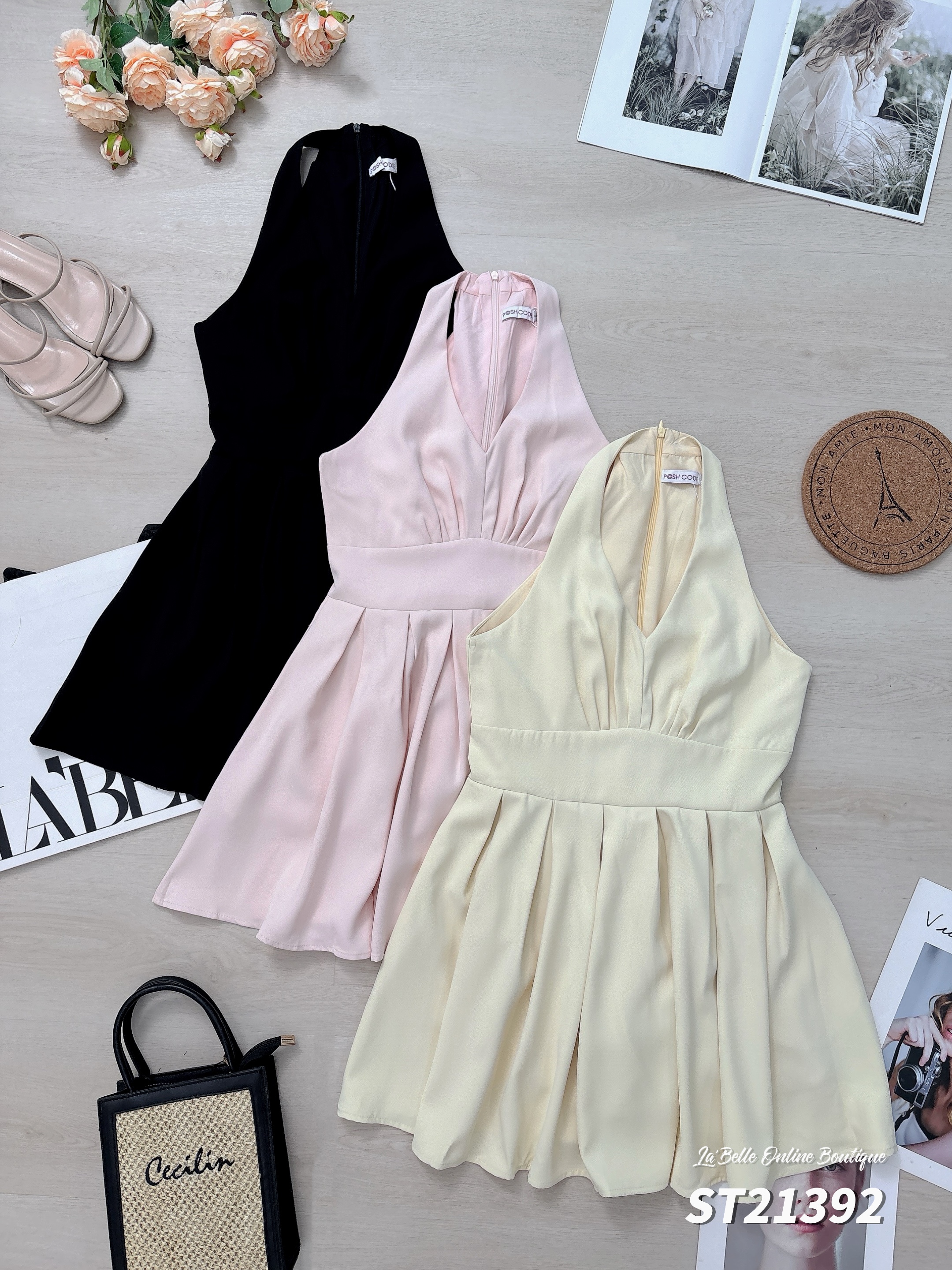 法式削肩百褶下摆设计V领连身裤裙 (ST21392)