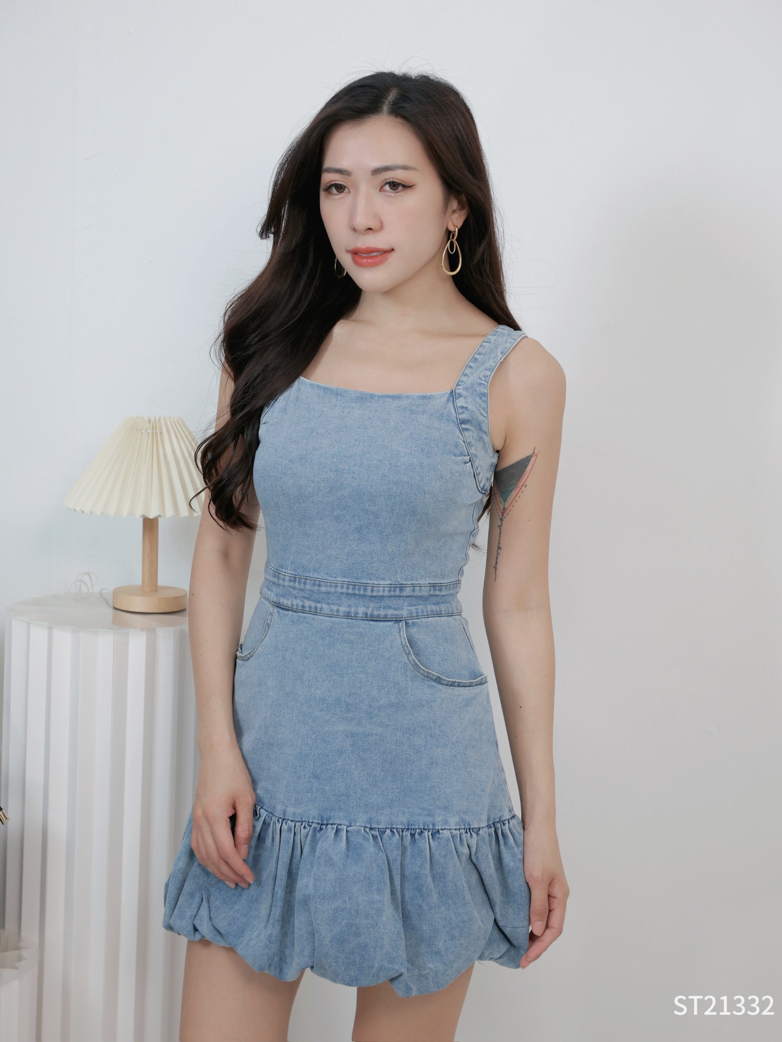 港风下摆花苞设计吊带连身裤裙 (ST21332)