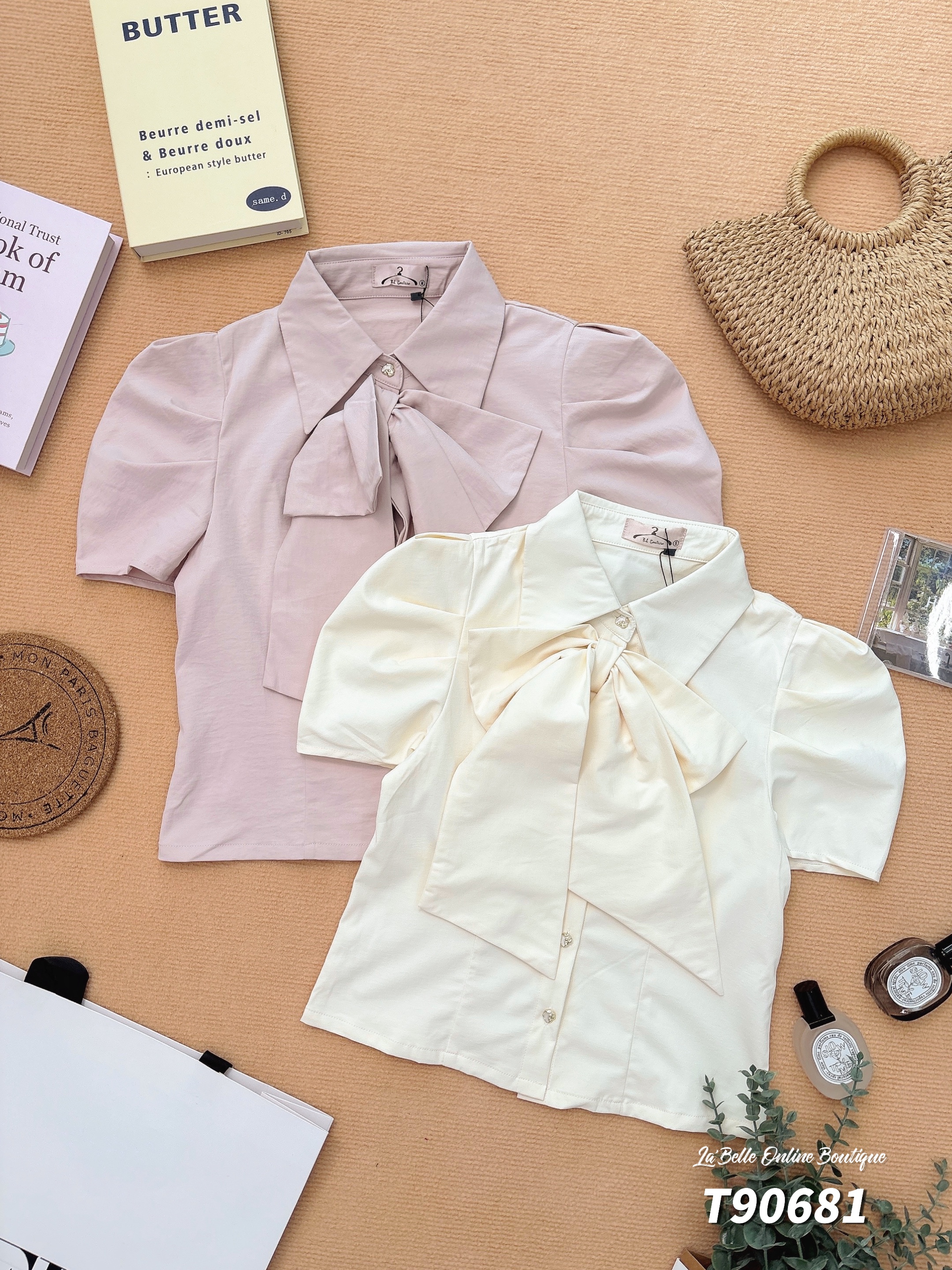 韩系气质大蝴蝶结泡泡袖设计上衣 (T90681)