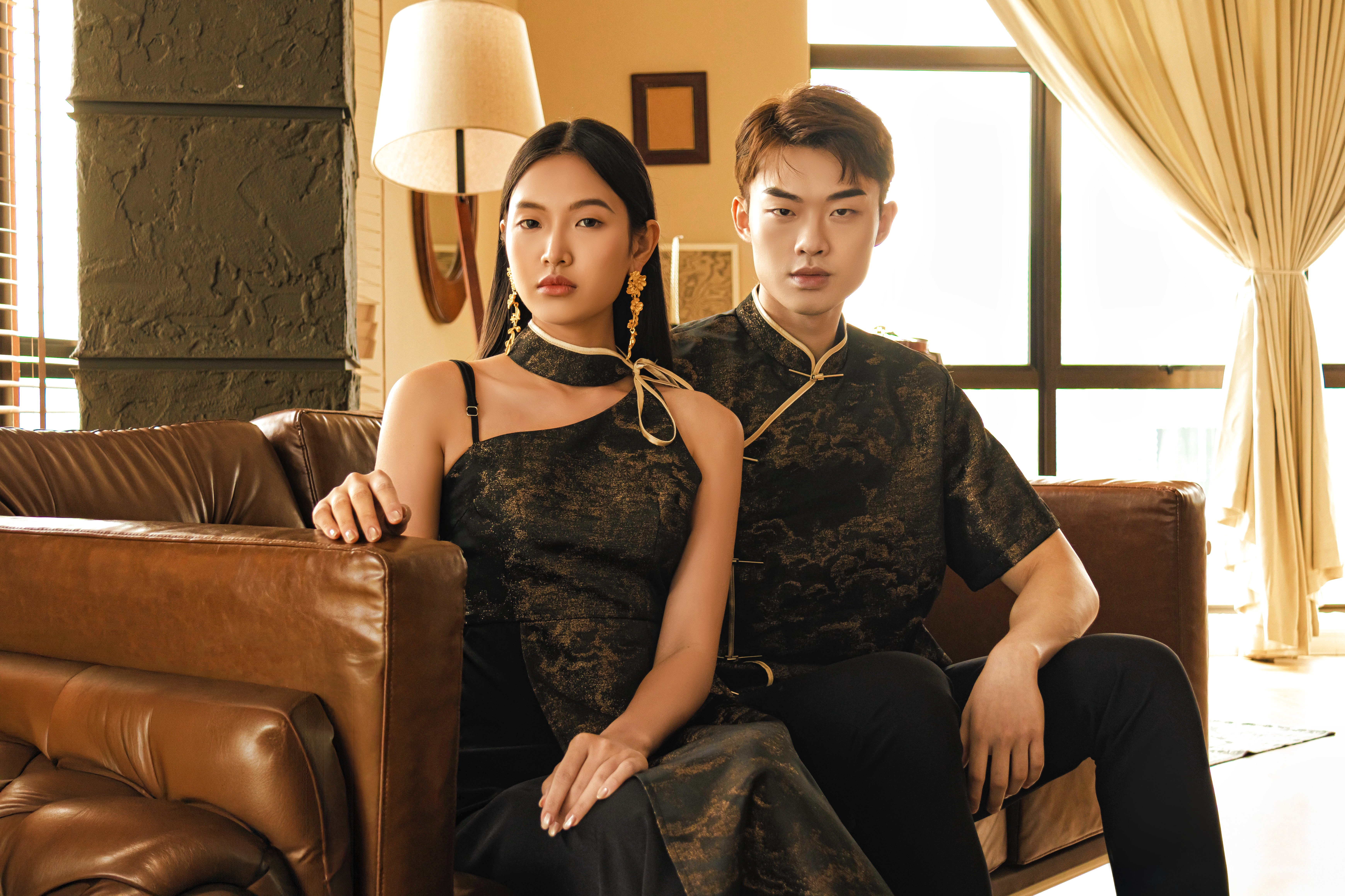 【金墨流芳】LBP 独家新年系列 改良版金属盘扣设计星空唐装上衣 (T90616)