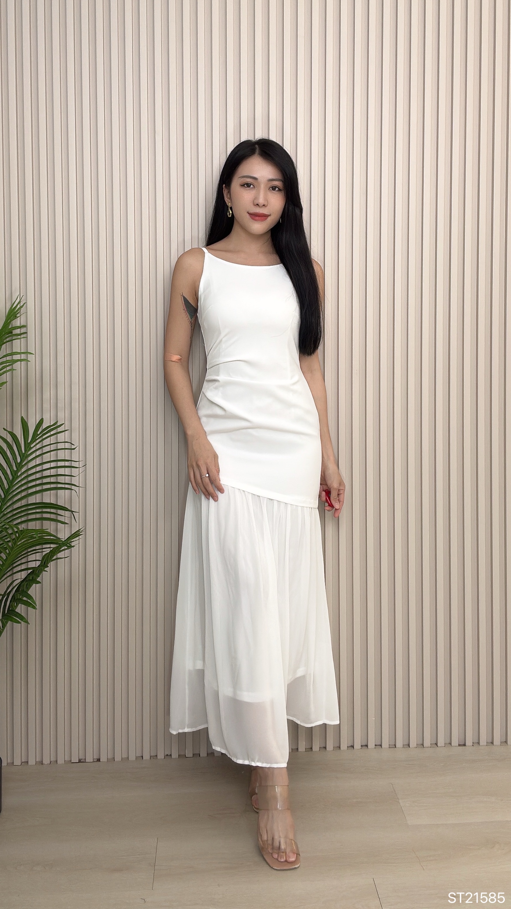 高级感伞状裙摆褶皱设计晚宴连身裙 (ST21585)