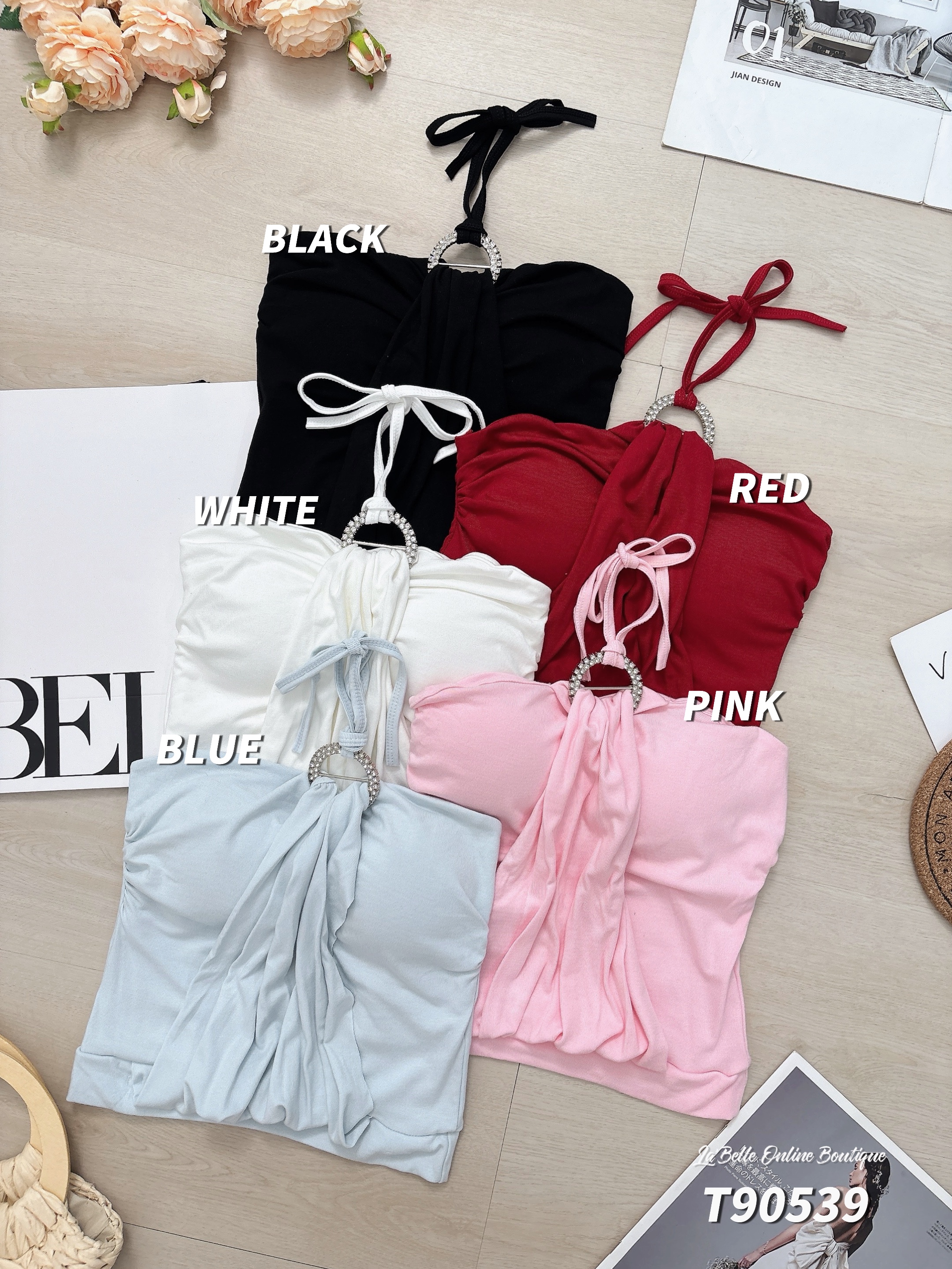 性感修身褶皱设计抹胸挂脖上衣 (T90539)