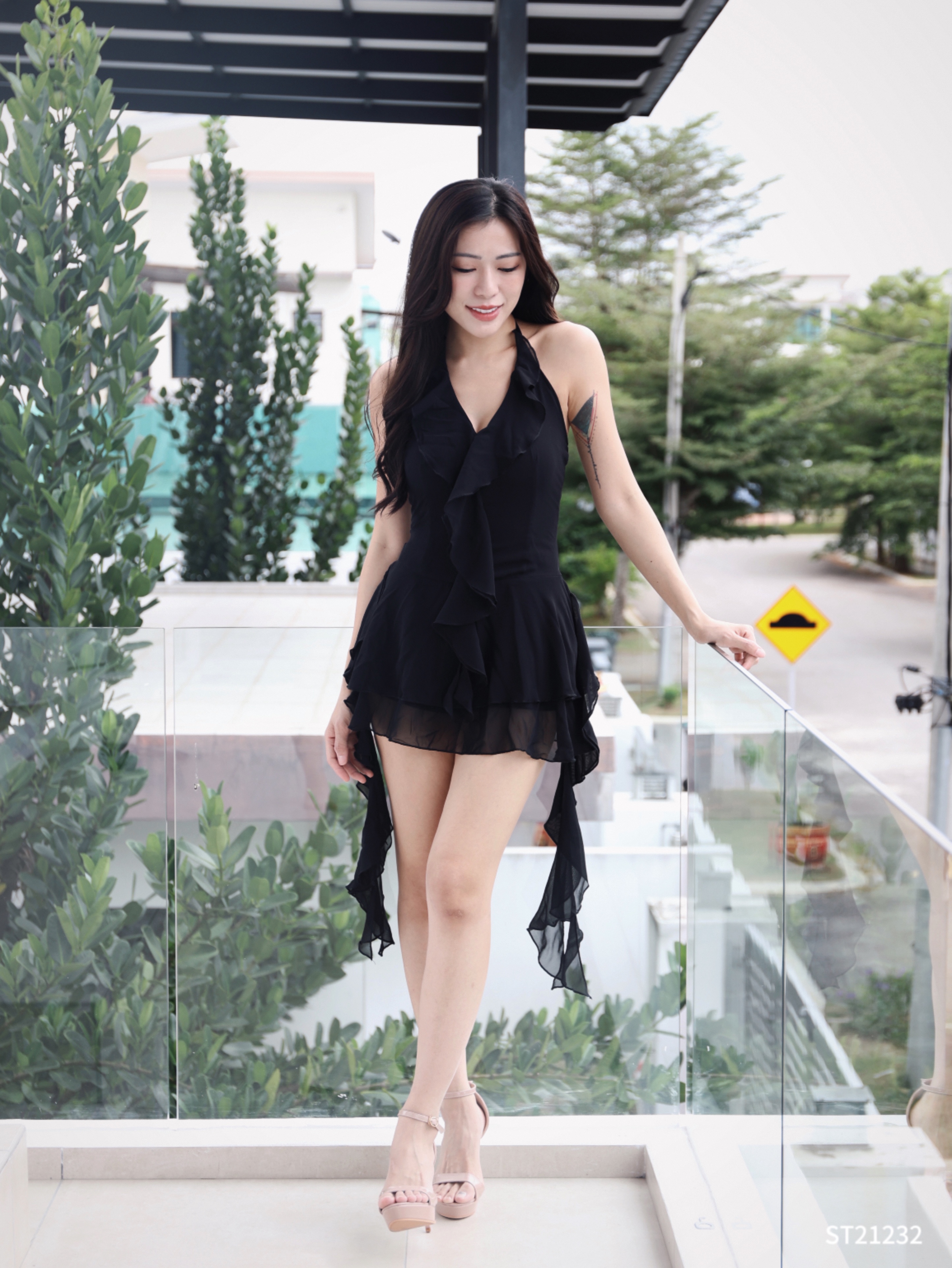 【LBP独家】辣妹气质挂脖连身裤裙 (ST21232)-La'Belle Fashion Boutique Sdn Bhd