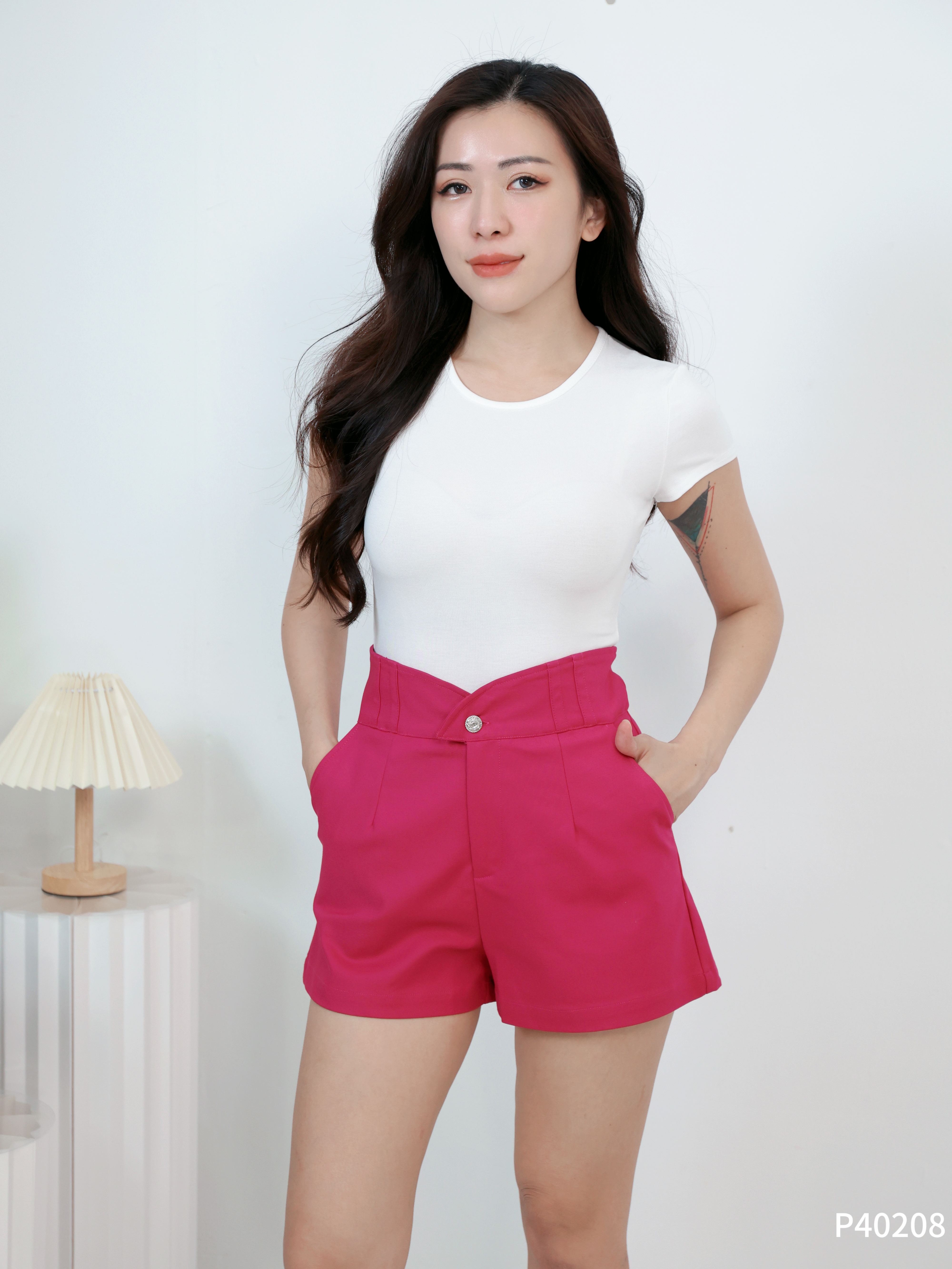 【LBP独家】气质百搭A字高腰阔腿短裤 (P40208)