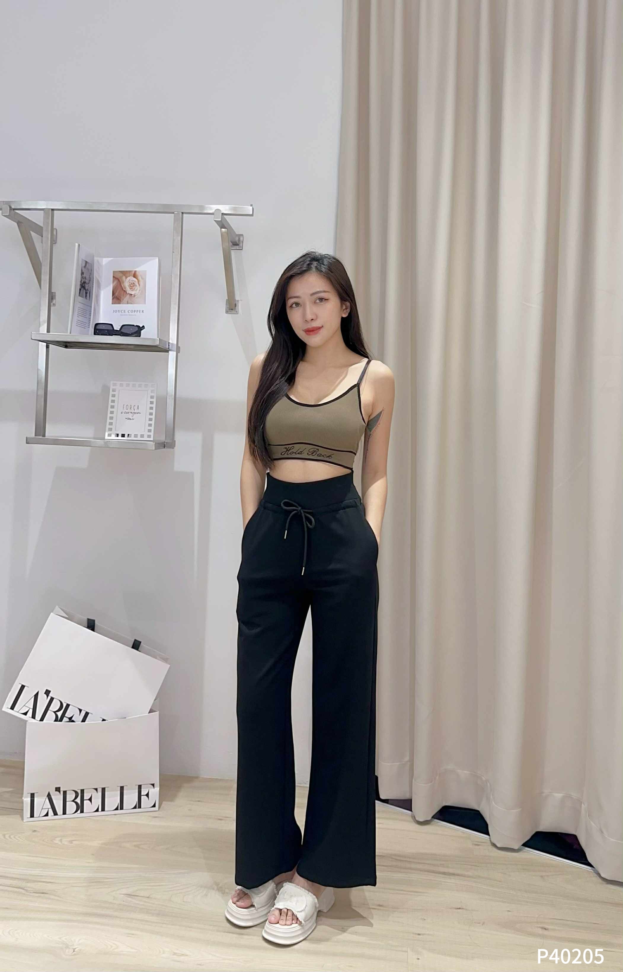 休闲抽绳设计直筒阔腿长裤 (P40205)