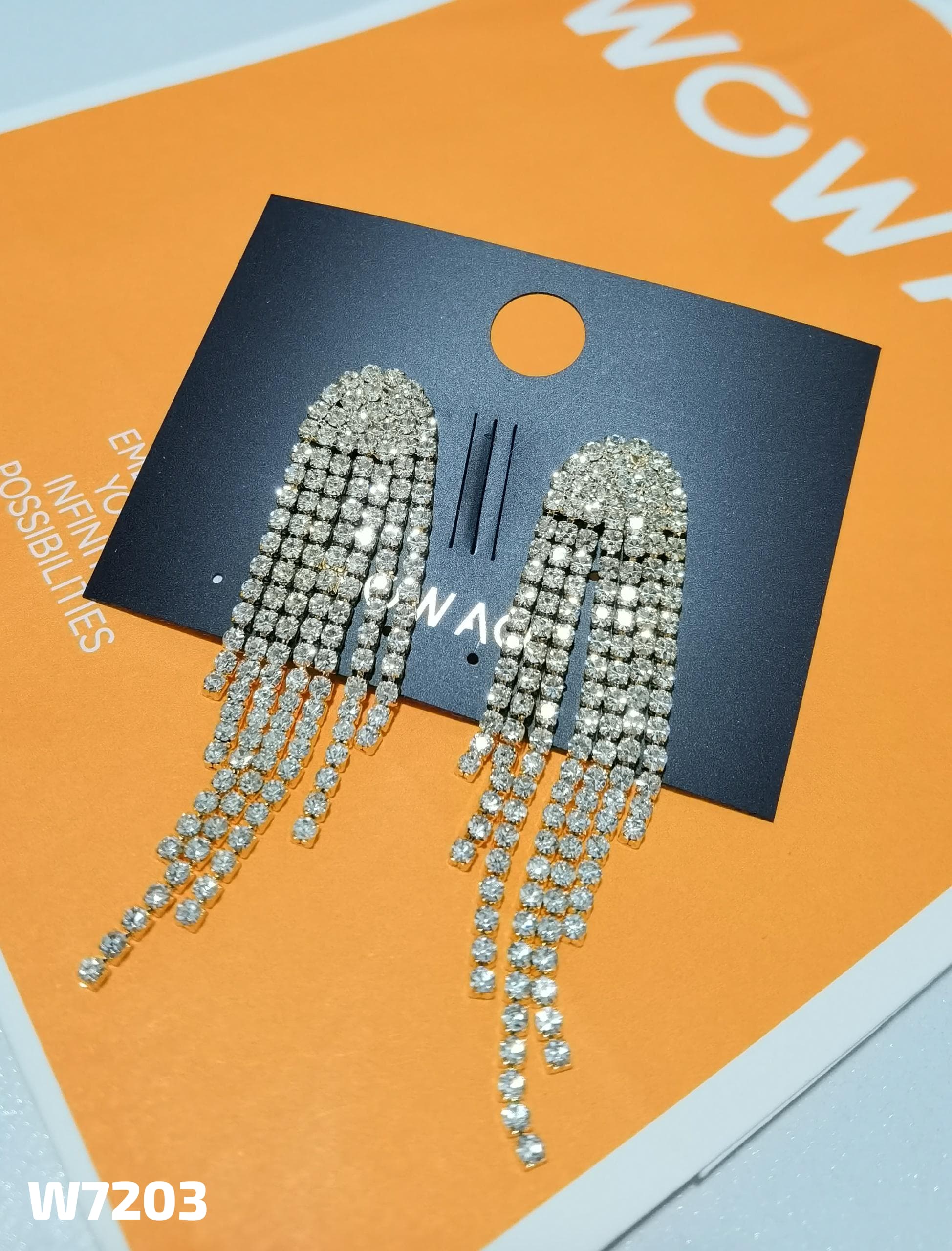 【W7203】02-Non-silver pin earrings-BM15