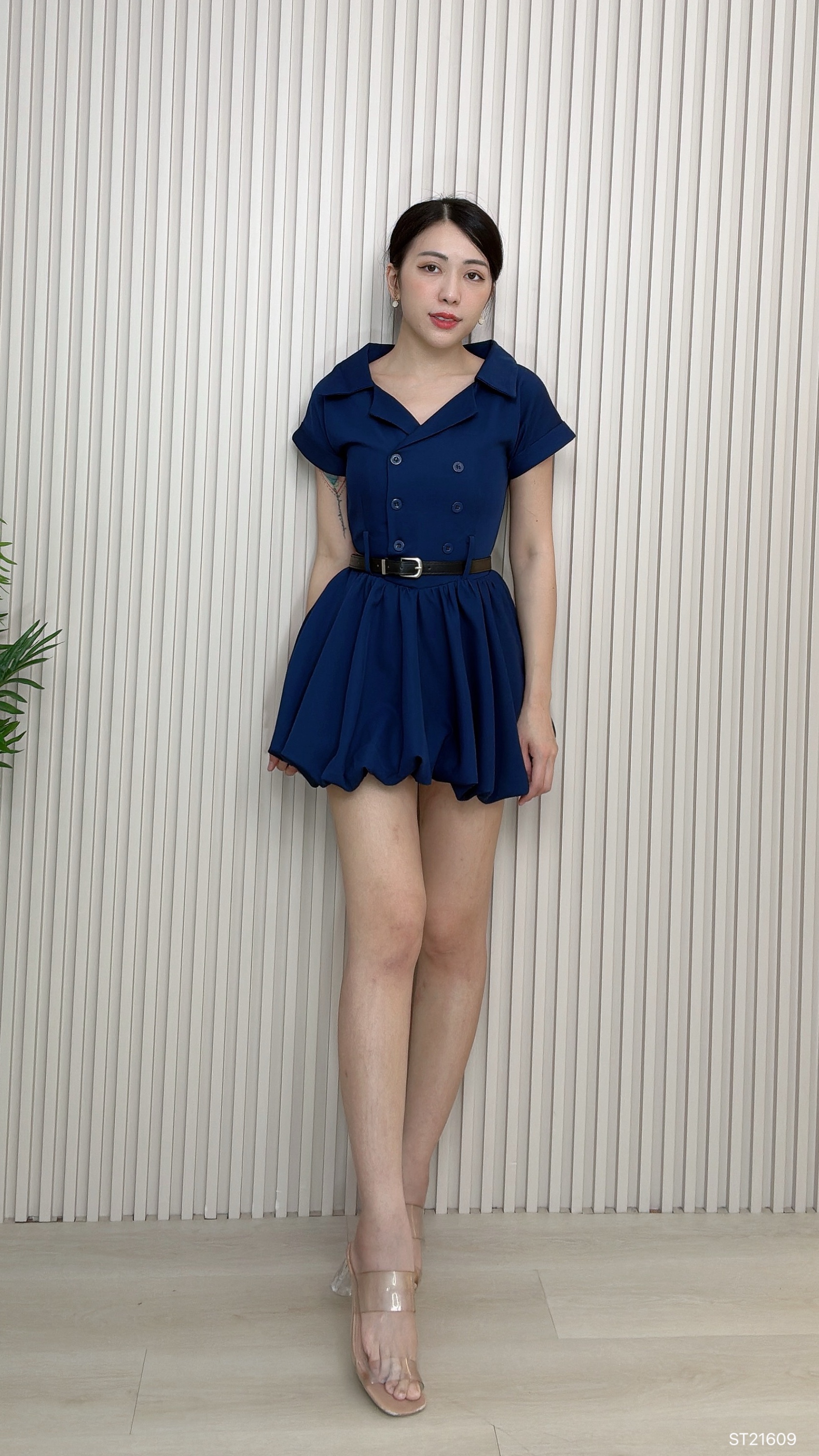 韩系风衣设计下摆花苞连身裙 (ST21609)