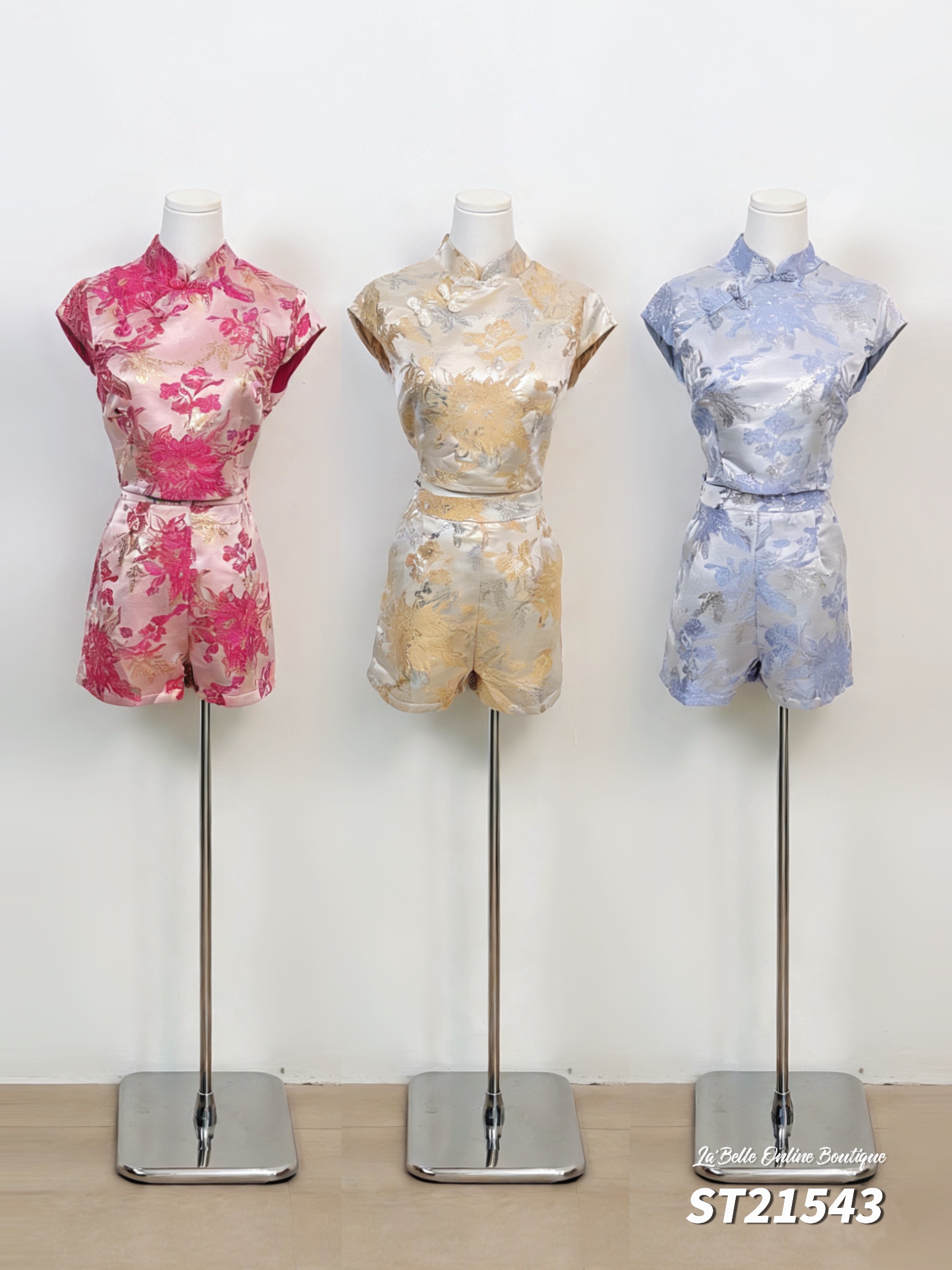 【LBP 独家新年系列】改良版减龄旗袍两件套 (ST21543)