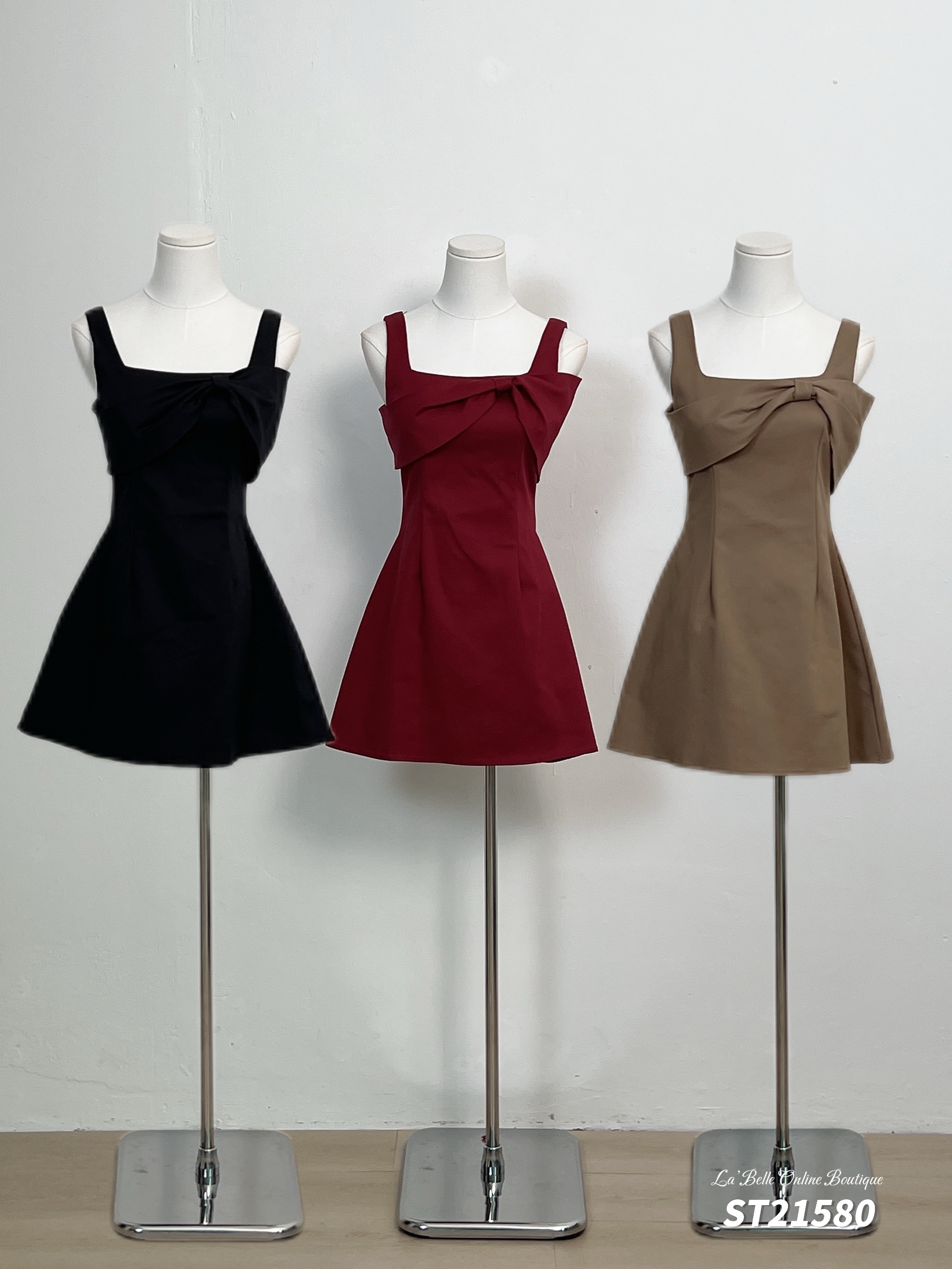 【LBP独家】甜美蝴蝶结设计显瘦连身裙 (ST21580)