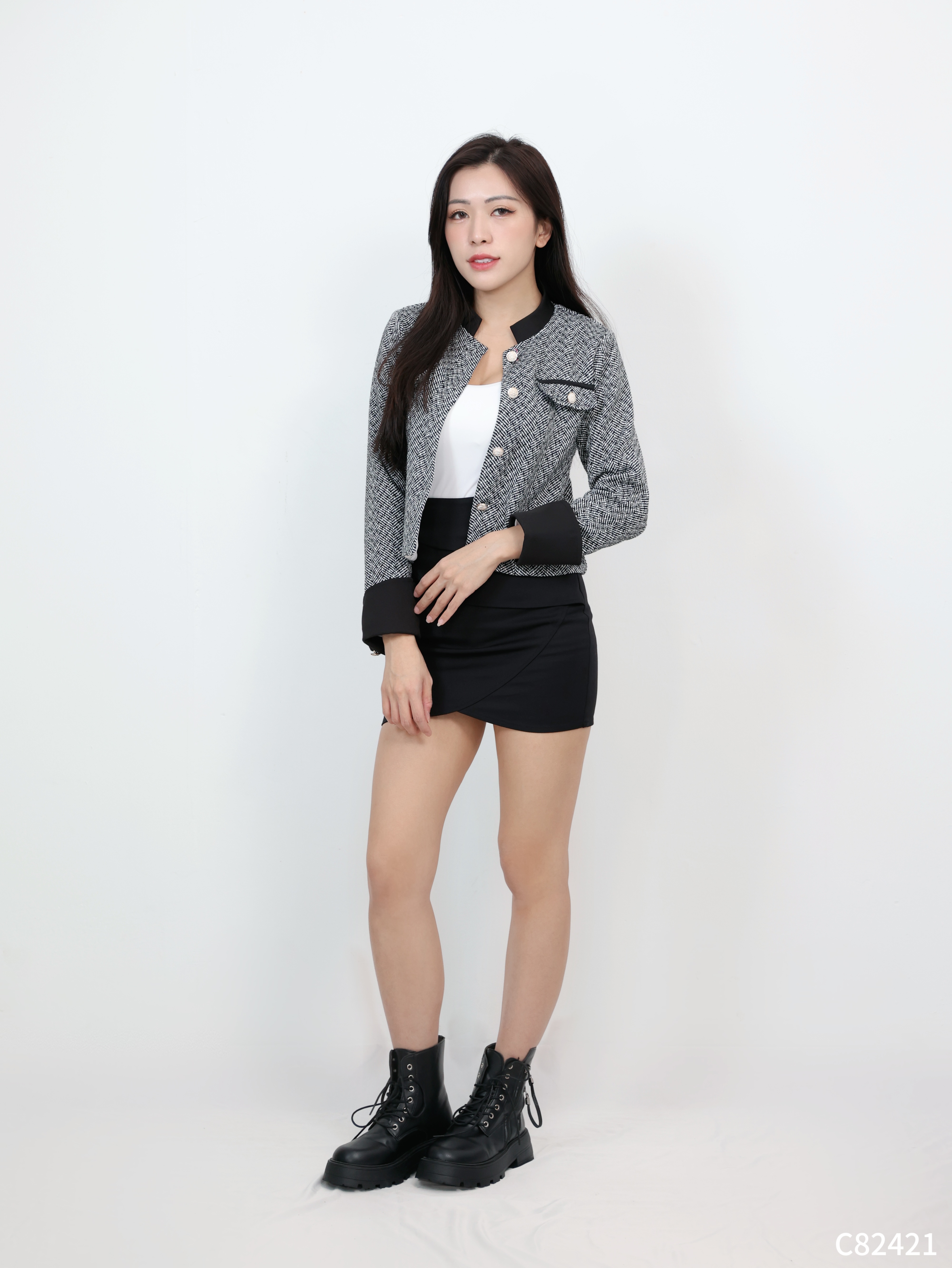 【LBP独家】小香风立领拼接长袖外套 (C82421)-La'Belle Fashion Boutique Sdn Bhd