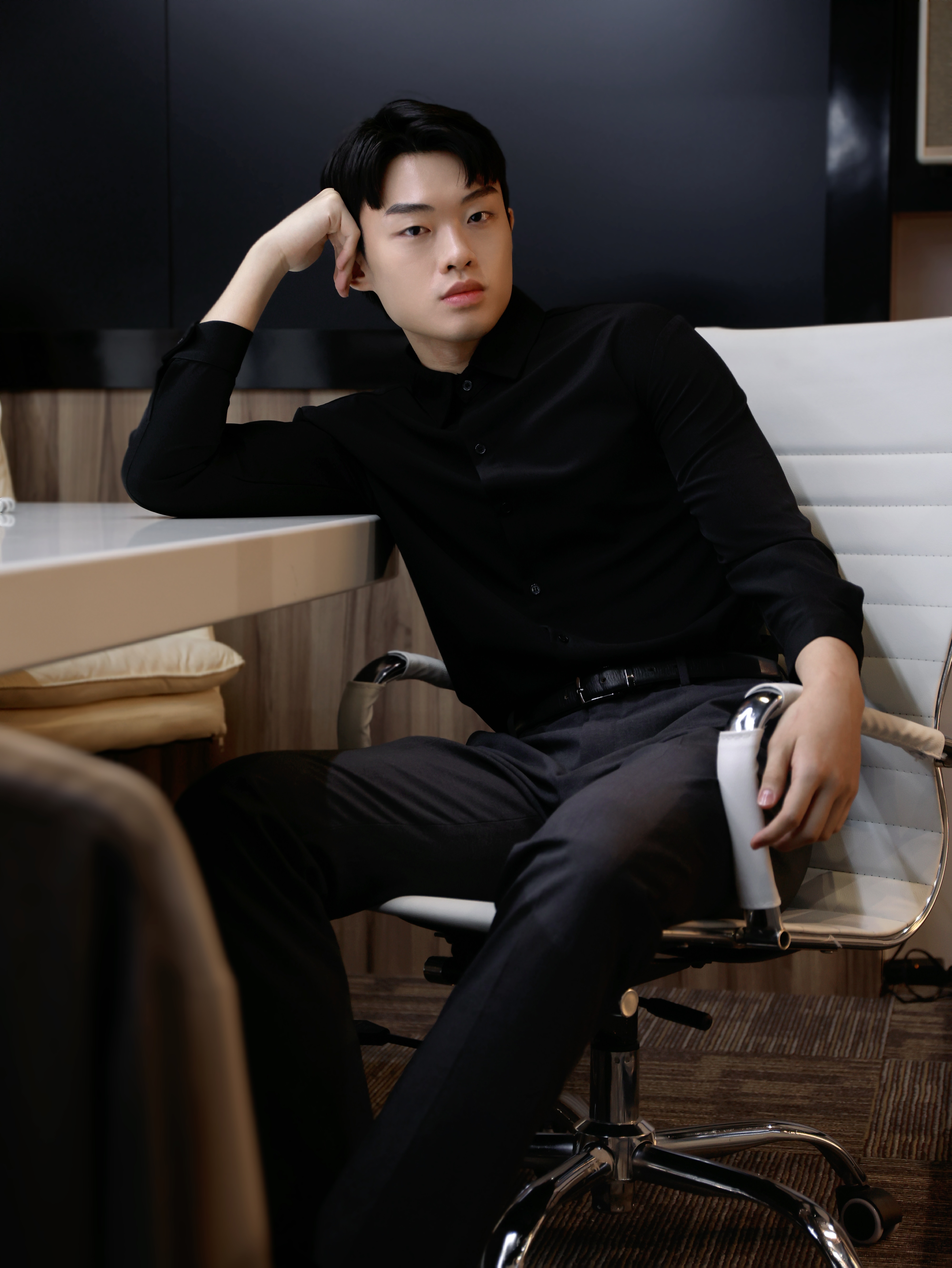 【STICKMEN】Elite 高级感纯色透气长袖上衣 (SM100102 BLACK)-La'Belle Fashion Boutique Sdn Bhd