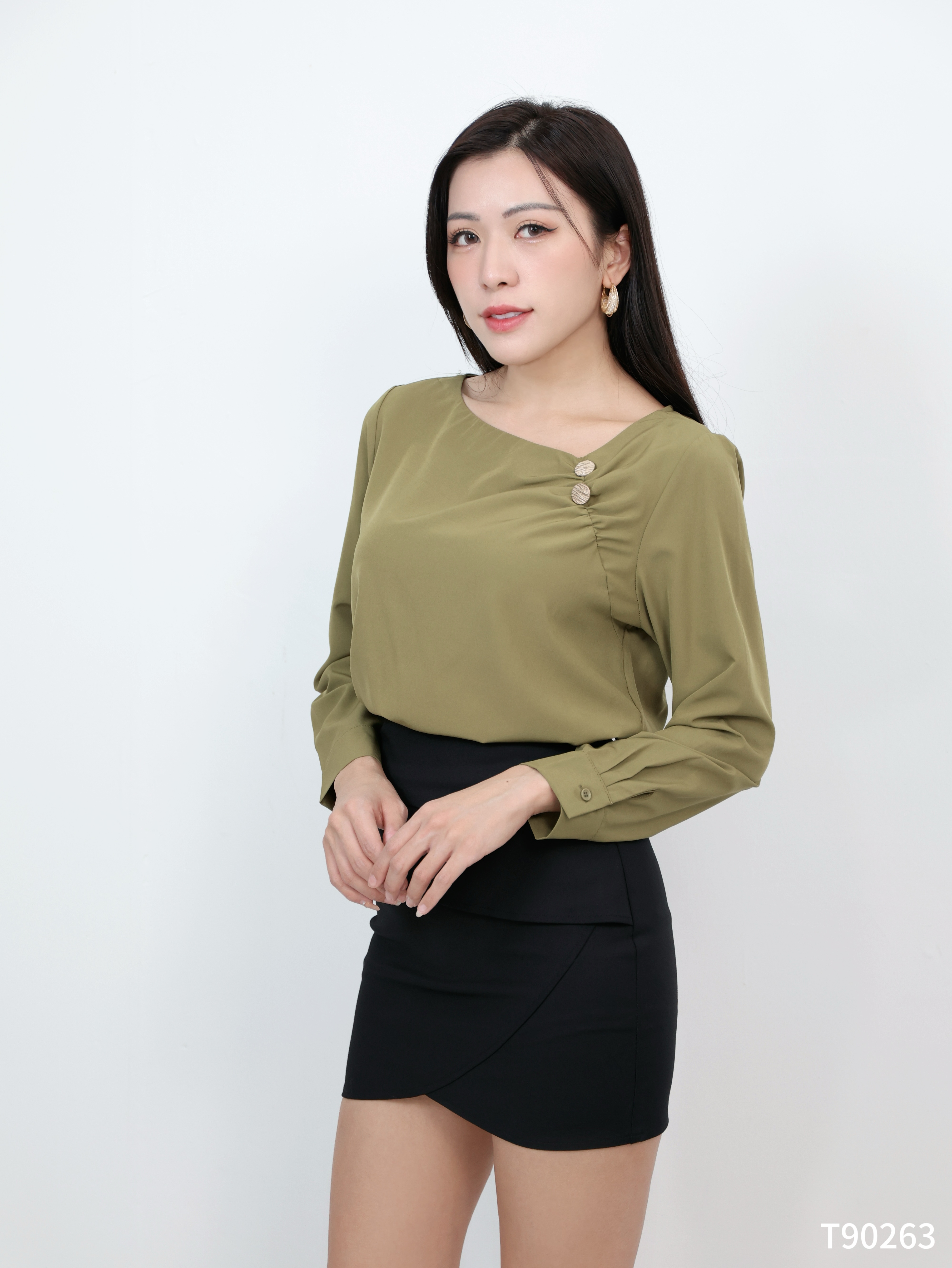 【LBP独家】气质通勤设计感长袖上衣 (T90263)-La'Belle Fashion Boutique Sdn Bhd