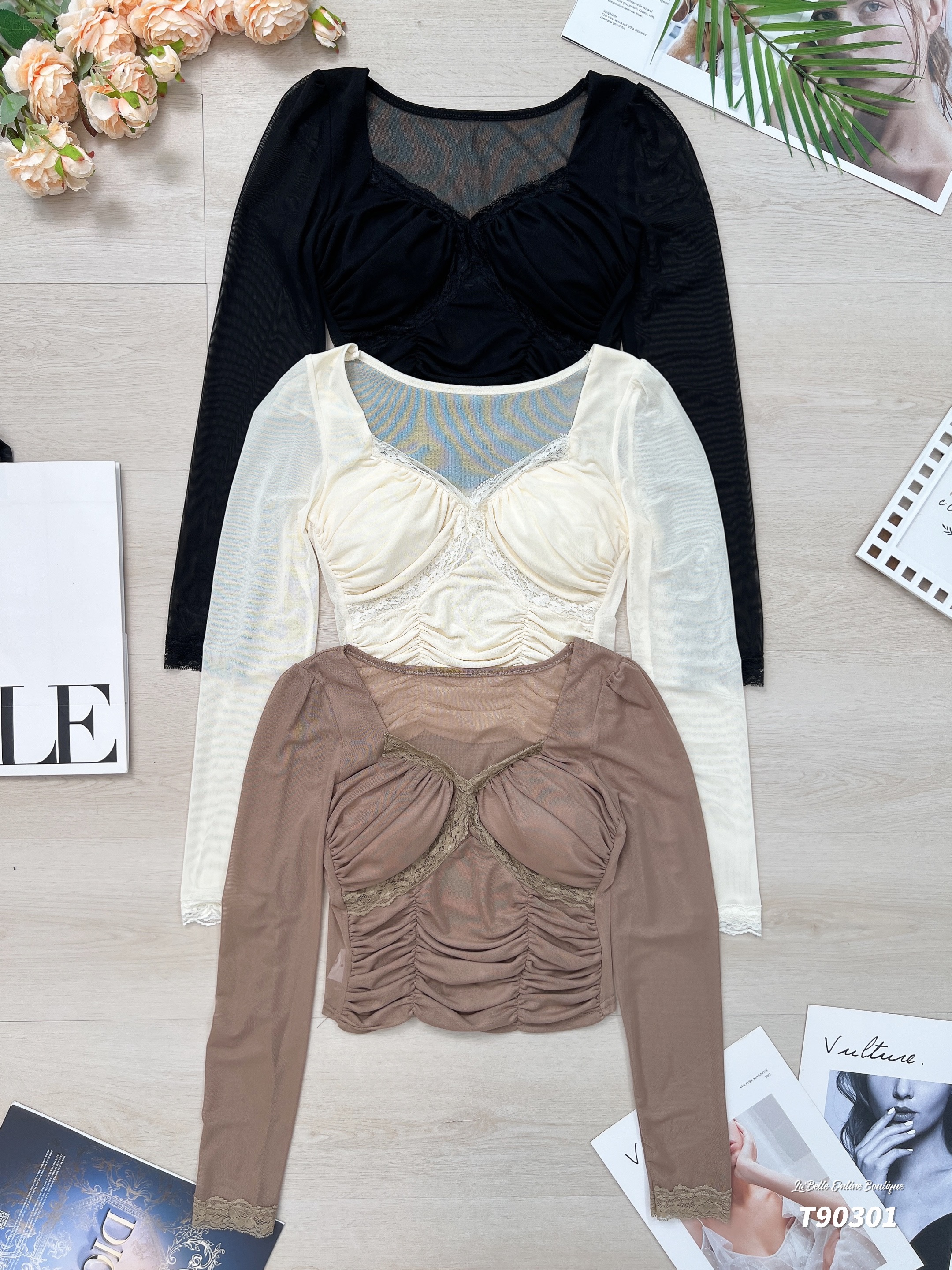 性感微透蕾丝拼接长袖上衣 (T90301)-La'Belle Fashion Boutique Sdn Bhd