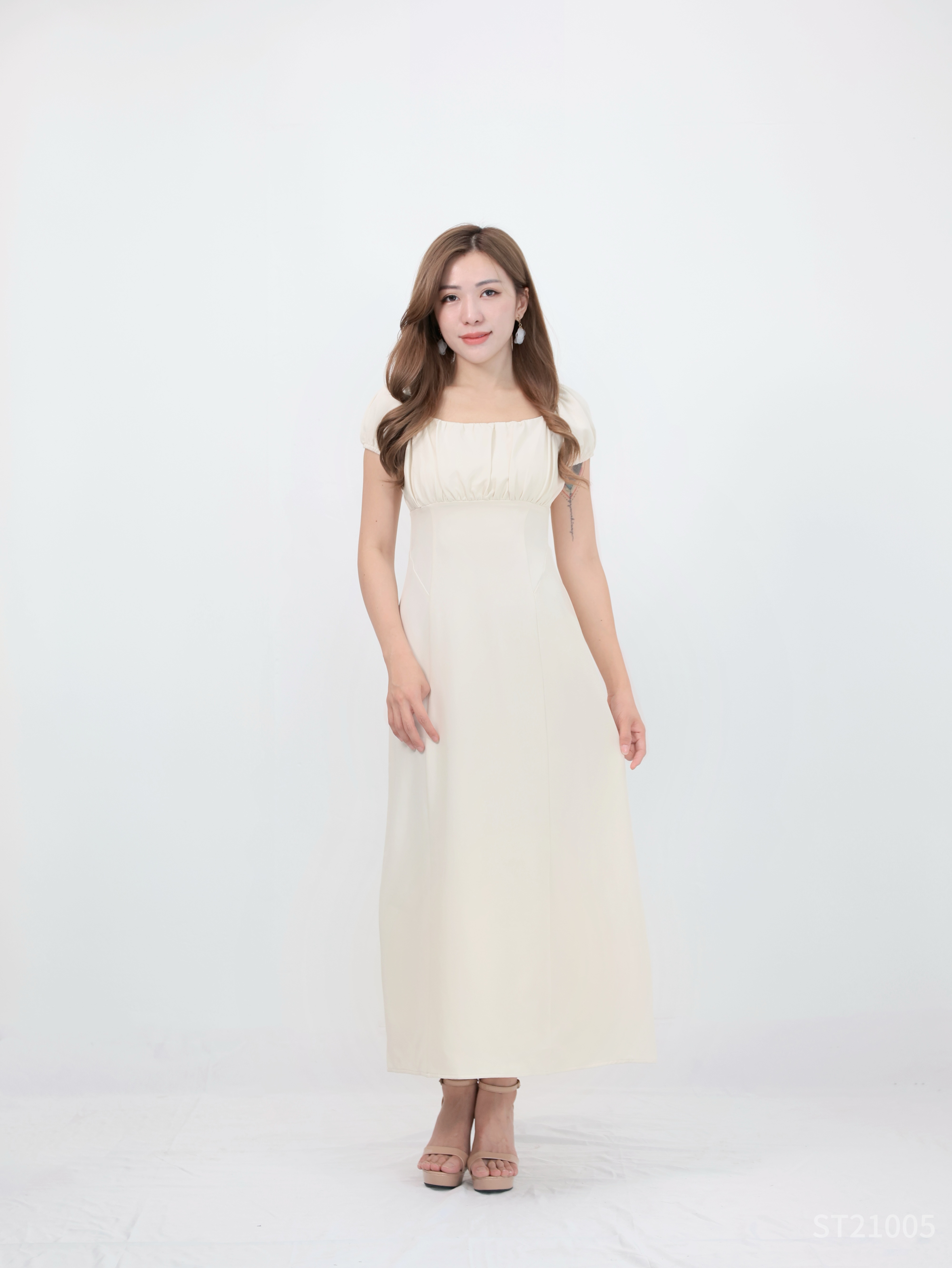 绝美方领泡泡袖连身裙 (ST21005)