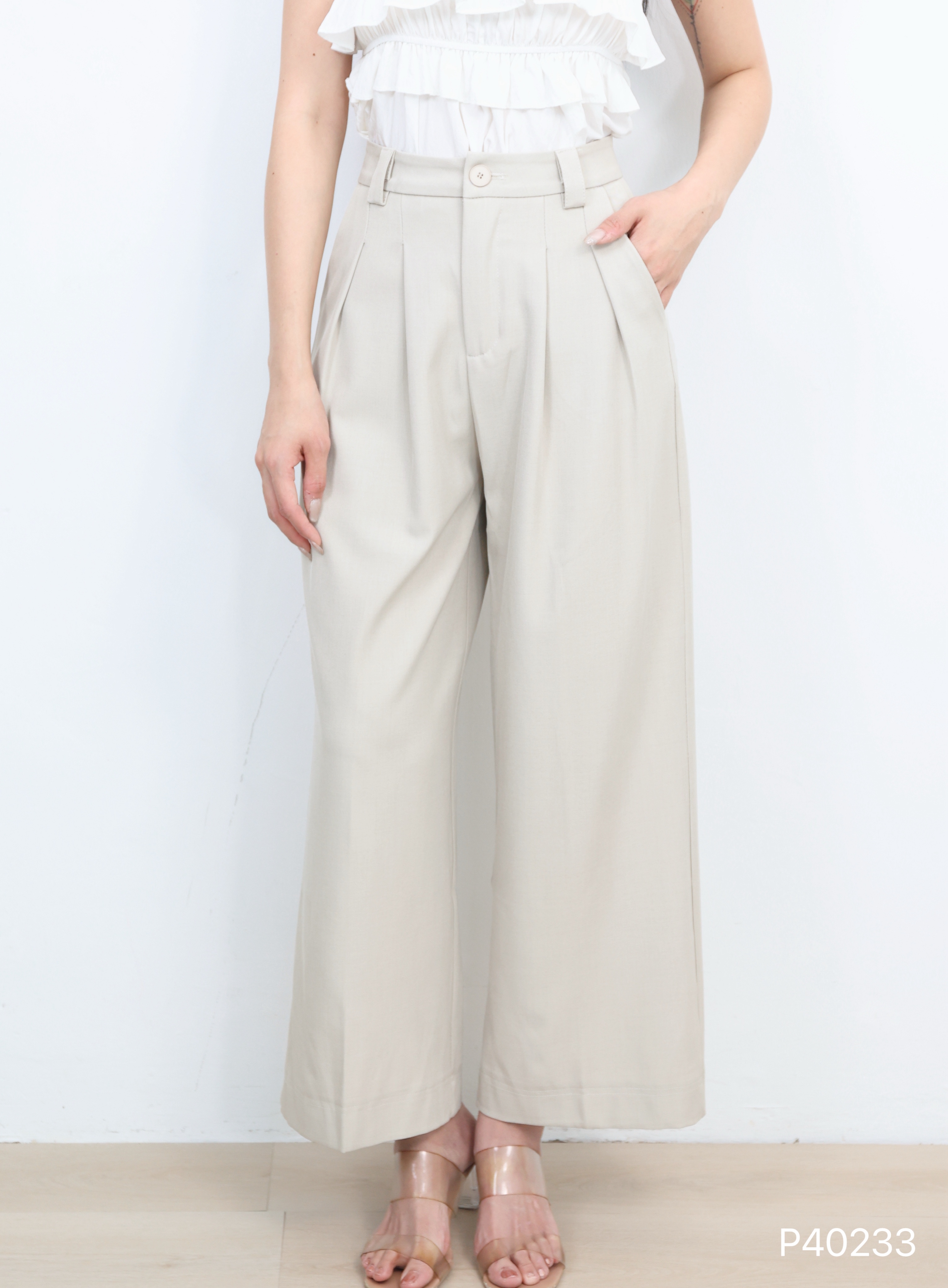  百搭压褶设计宽松直筒高腰长裤 (P40233)