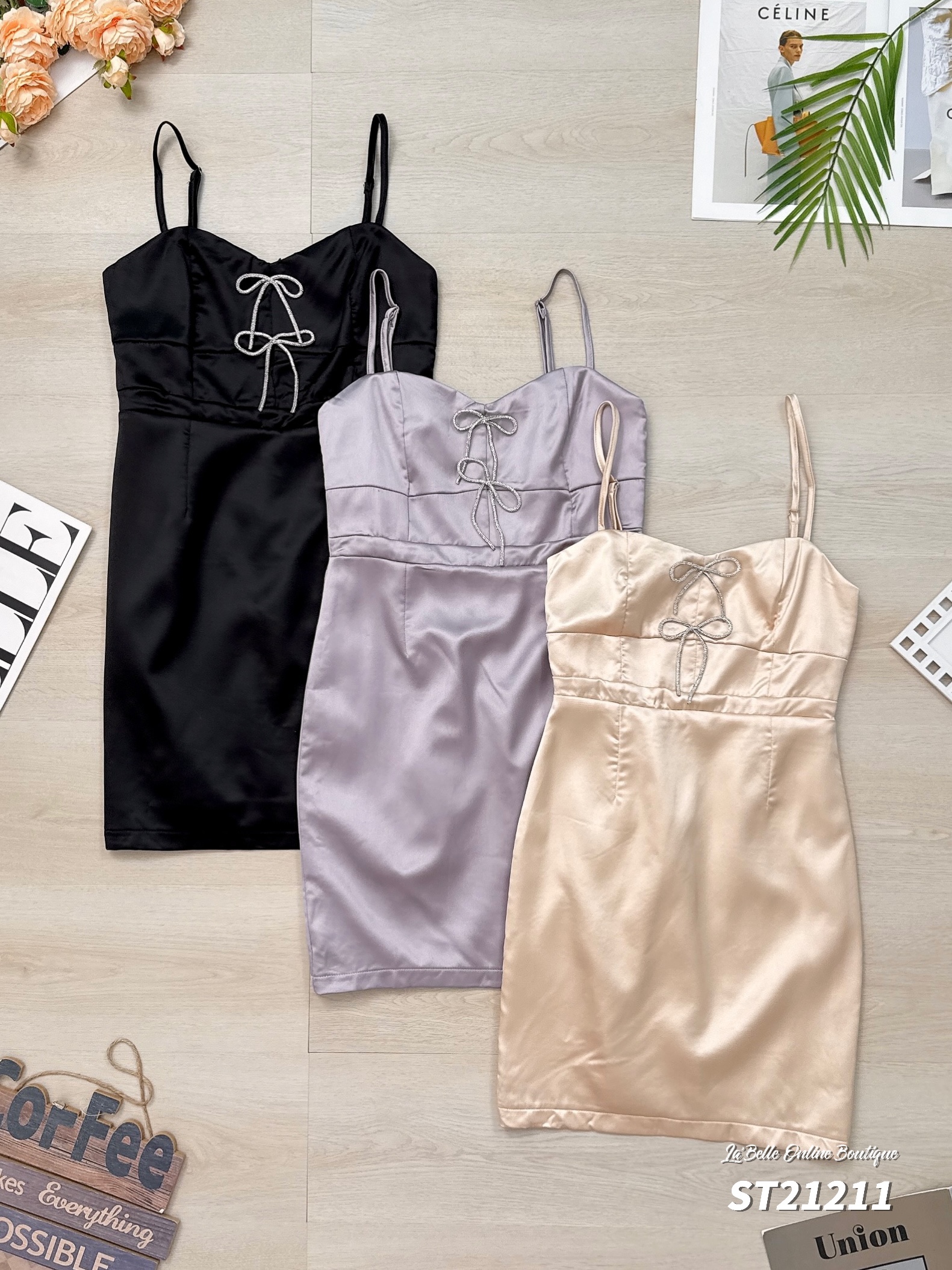 高级感蝴蝶结亮钻吊带连身裙 (ST21211) -特价-La'Belle Fashion Boutique Sdn Bhd