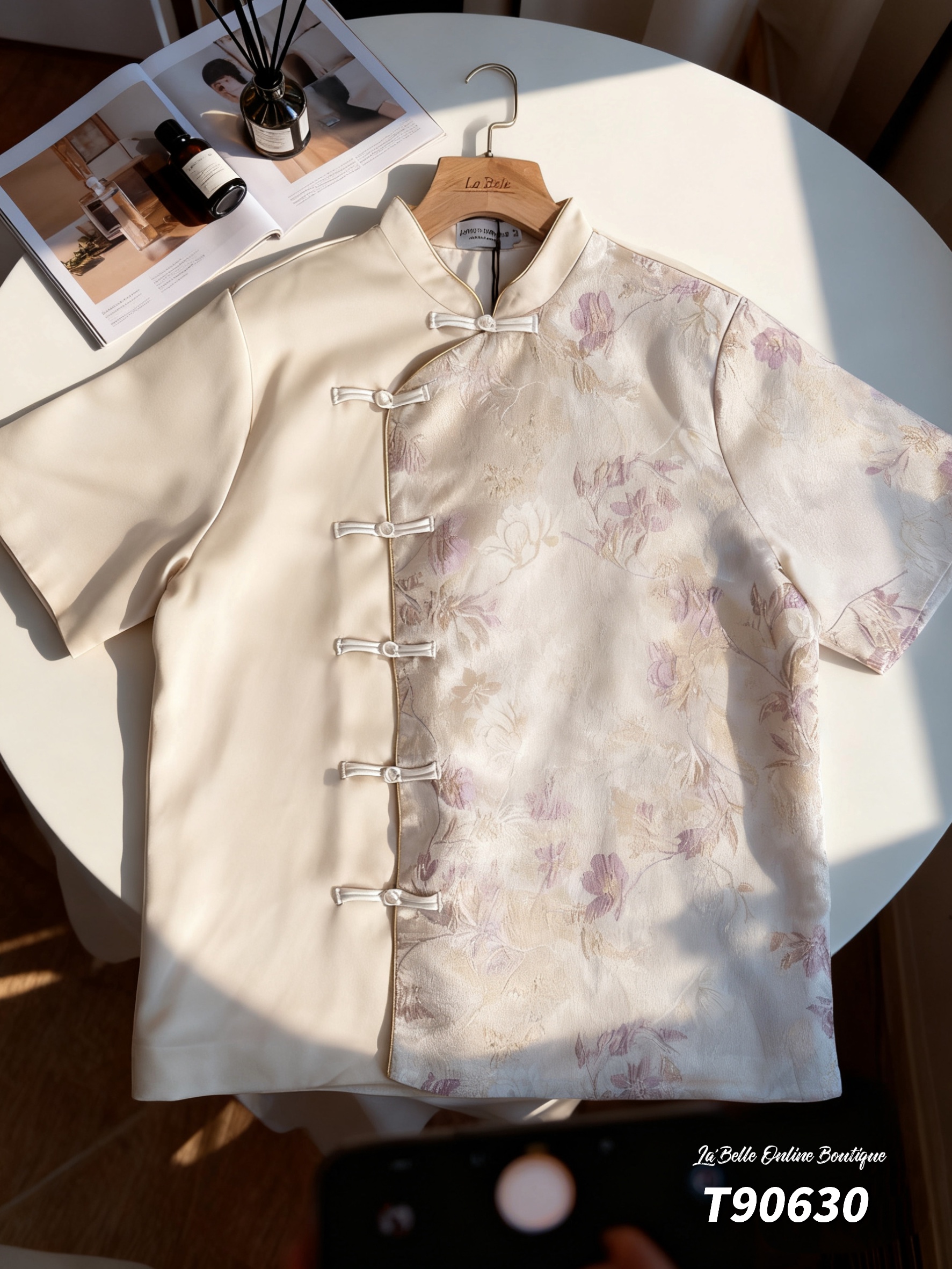 【LBP独家新年系列-男款】独特拼接设计立领唐装上衣 (T90630)