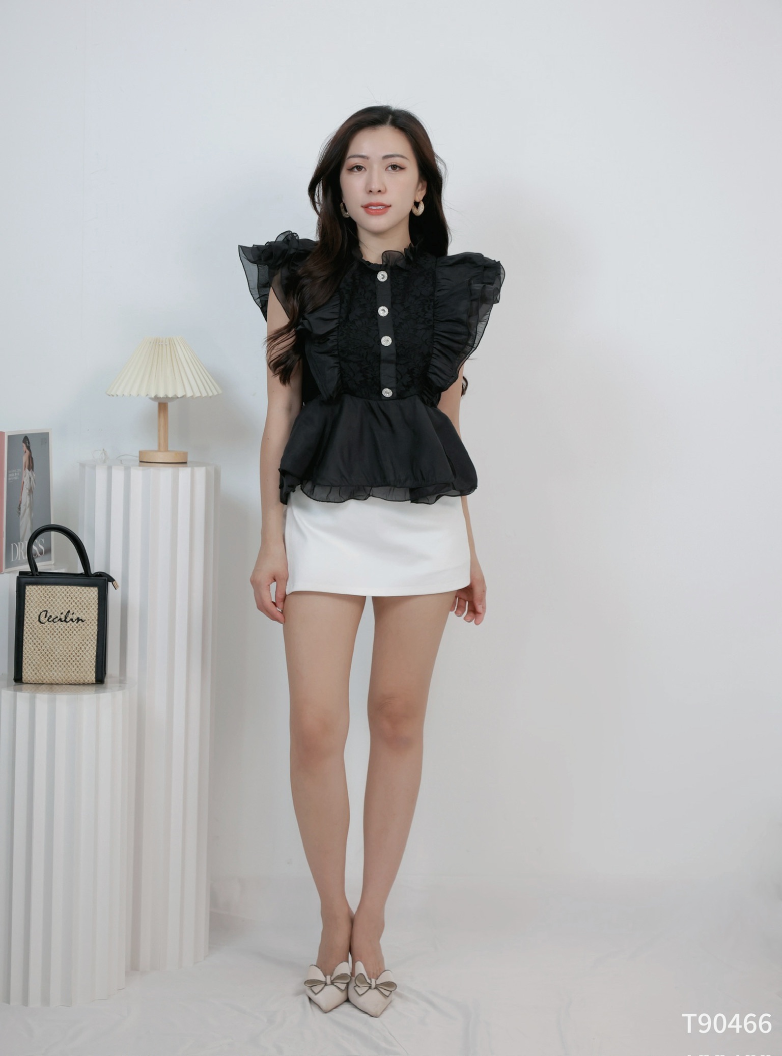 法式宫廷风荷叶边设计小飞袖上衣 (T90466)