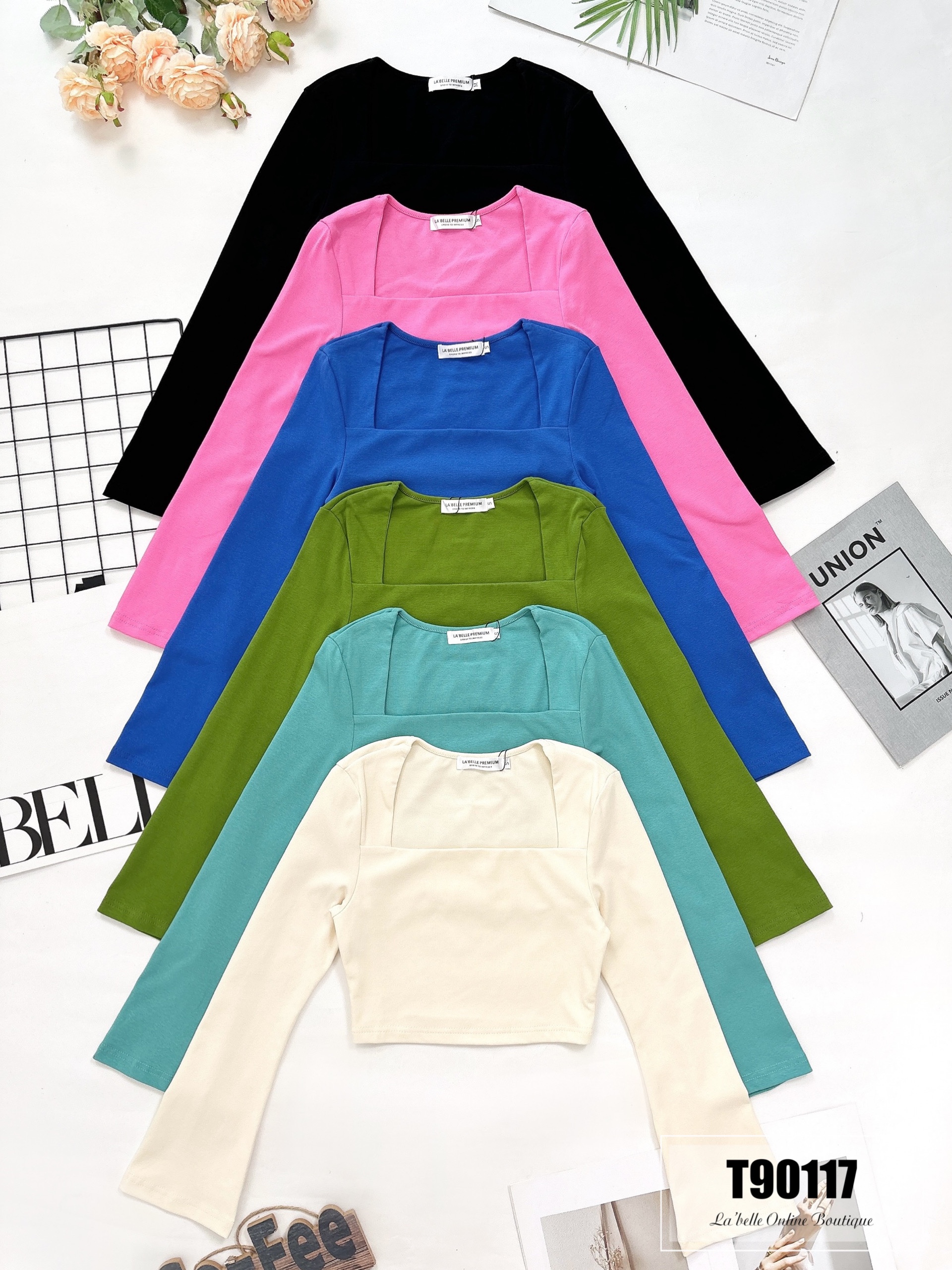 【LBP独家】时尚方领喇叭袖上衣 (T90117) - 特价-La'Belle Fashion Boutique Sdn Bhd