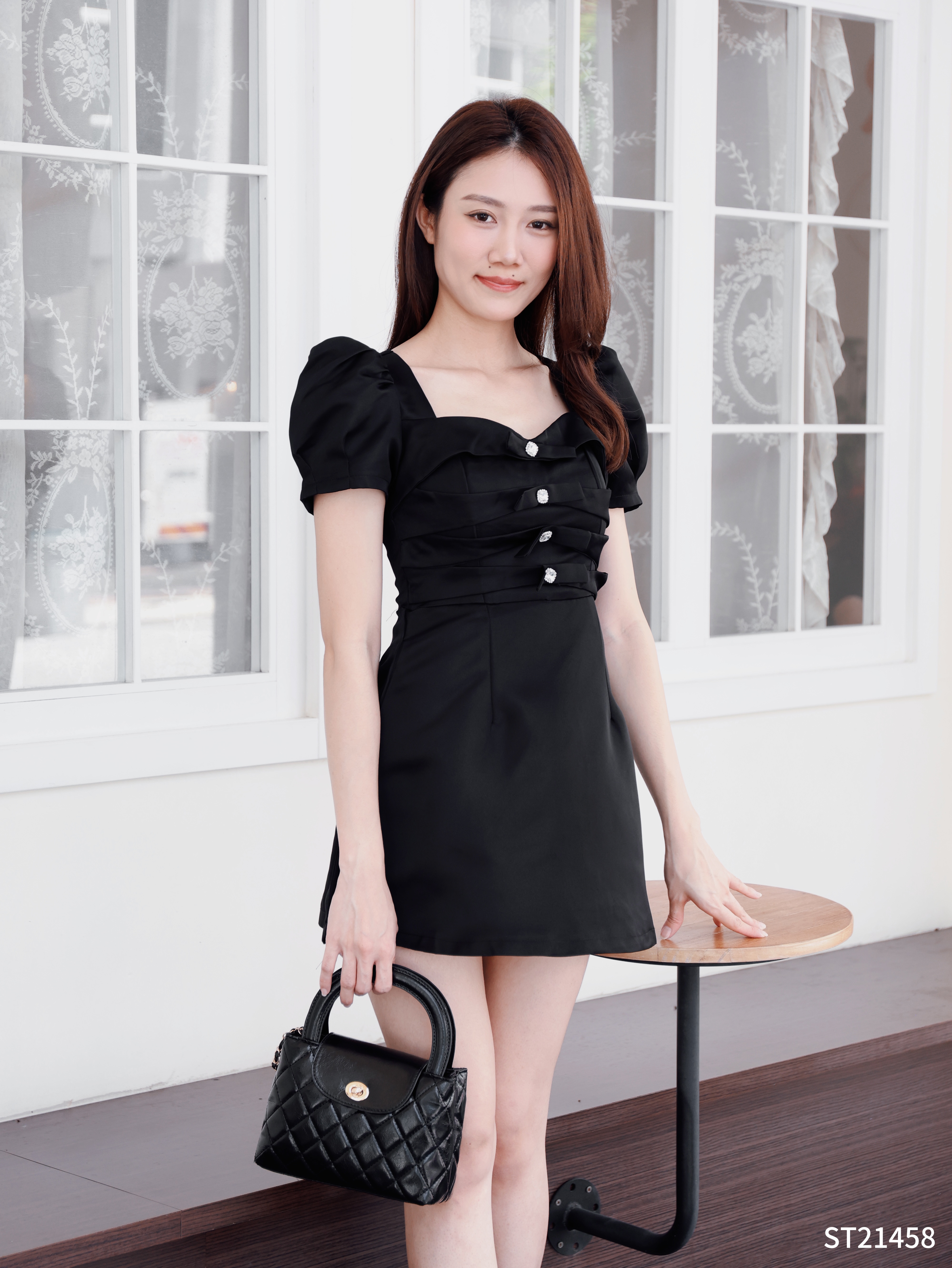 时尚甜美蝴蝶结设计泡泡袖连身裙 (ST21458)