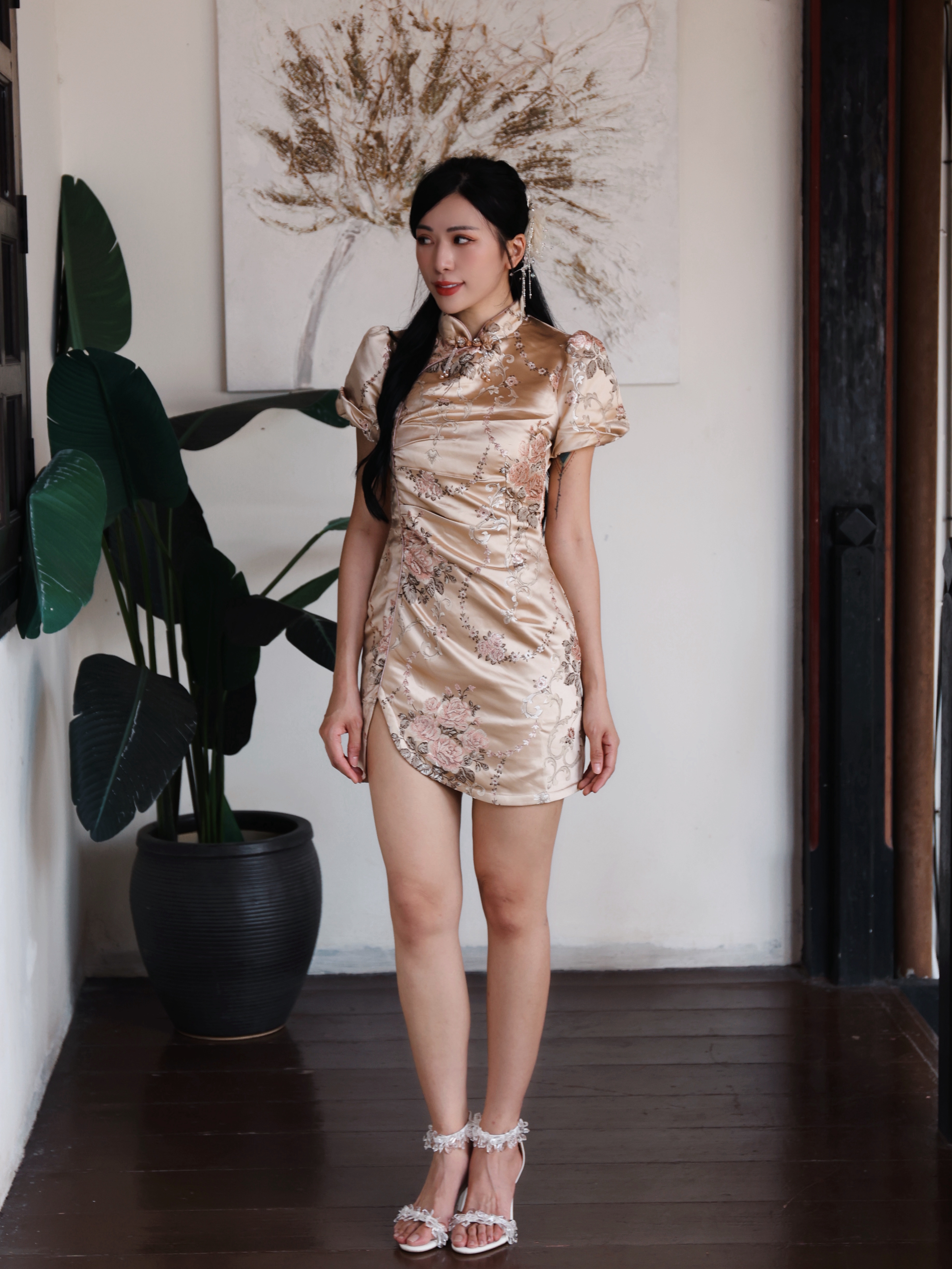 【预购PRE-ORDER】【LBP 独家新年系列】独特立体花盘扣设计立领旗袍 (ST21524)