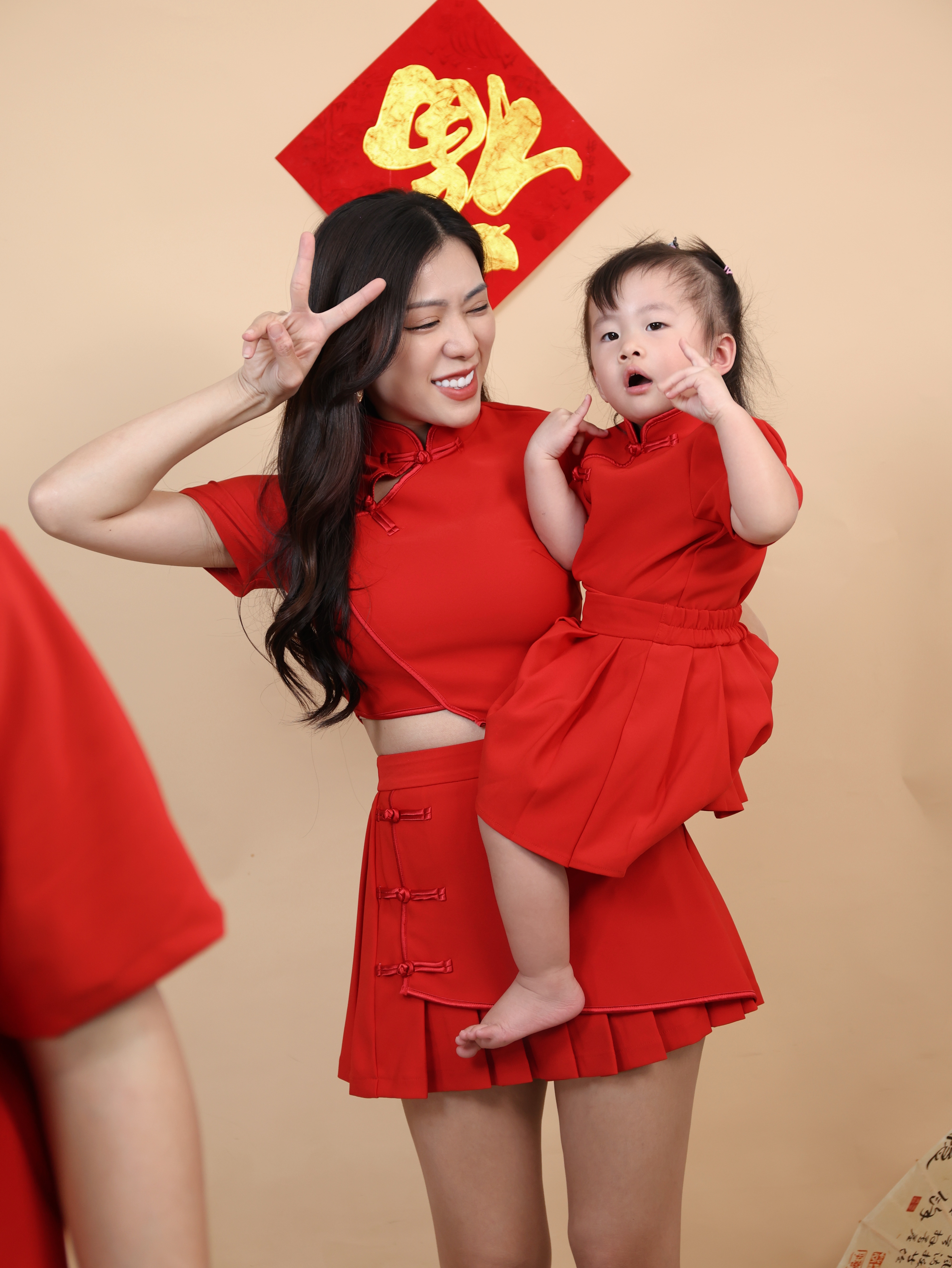 【LBP亲子系列-红运当头】简约改良版旗袍两件套【女童款】(F70129)-La'Belle Fashion Boutique Sdn Bhd