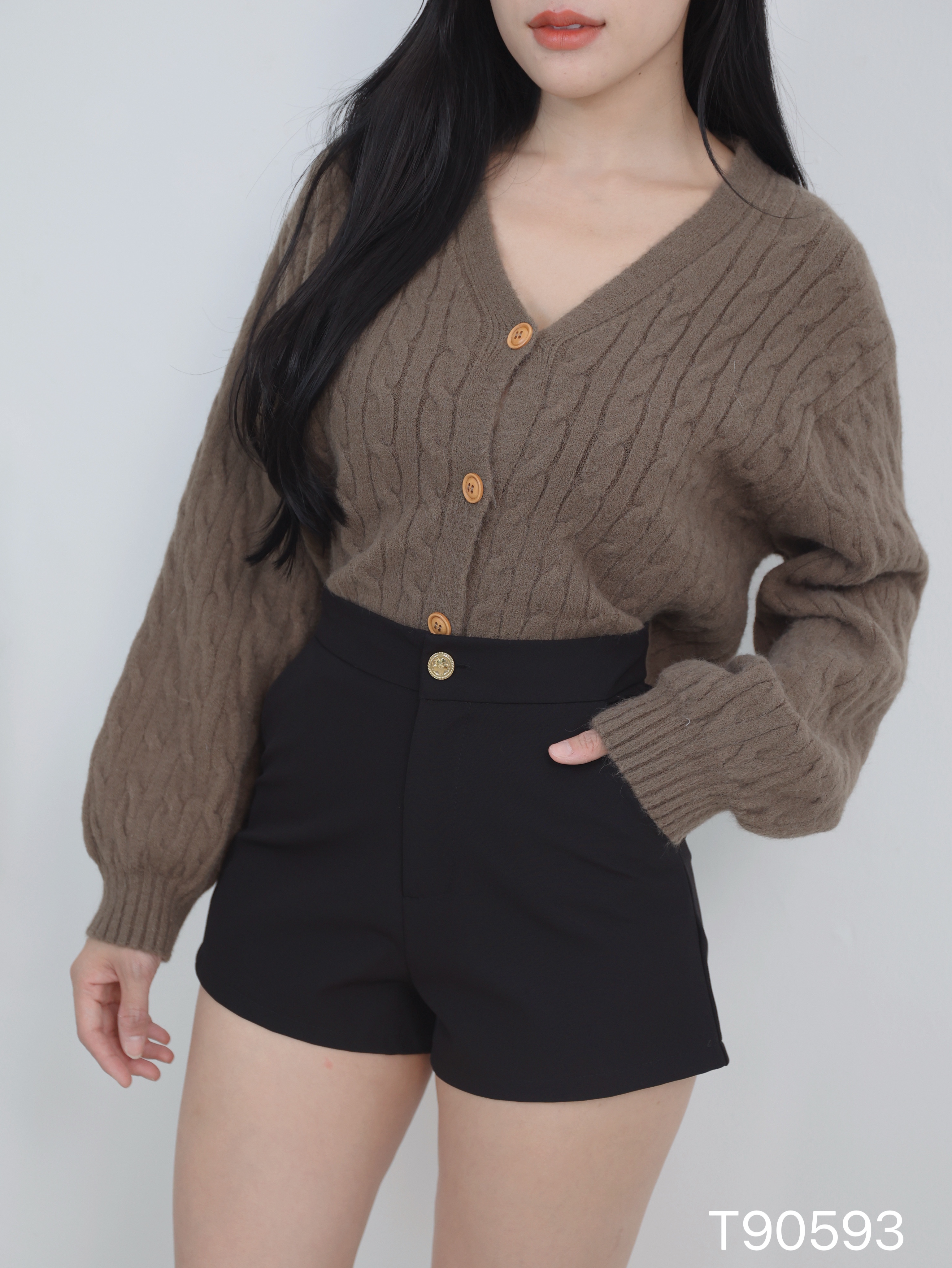 韩系纯色V领宽松长袖上衣 (T90593)