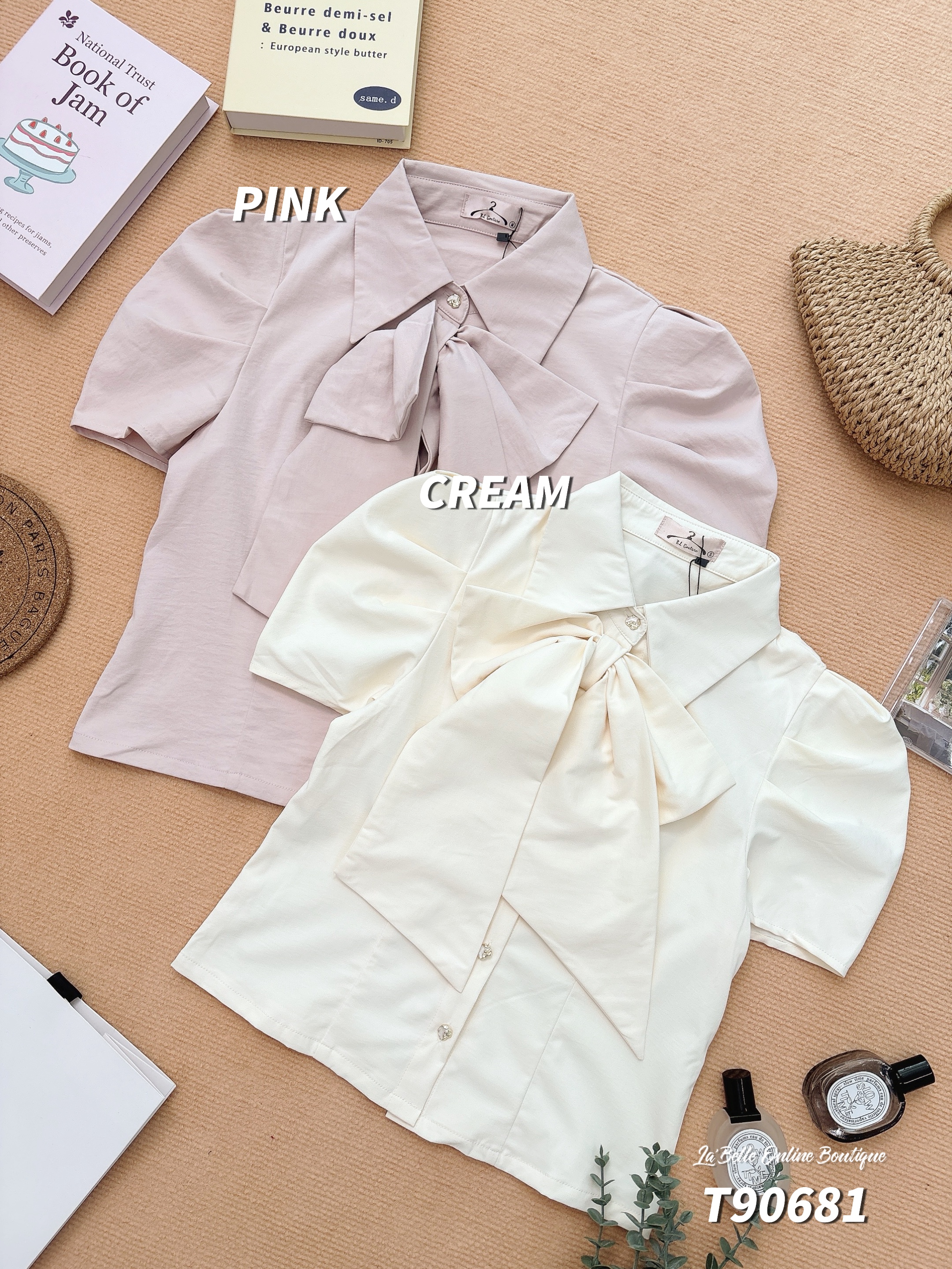 韩系气质大蝴蝶结泡泡袖设计上衣 (T90681)