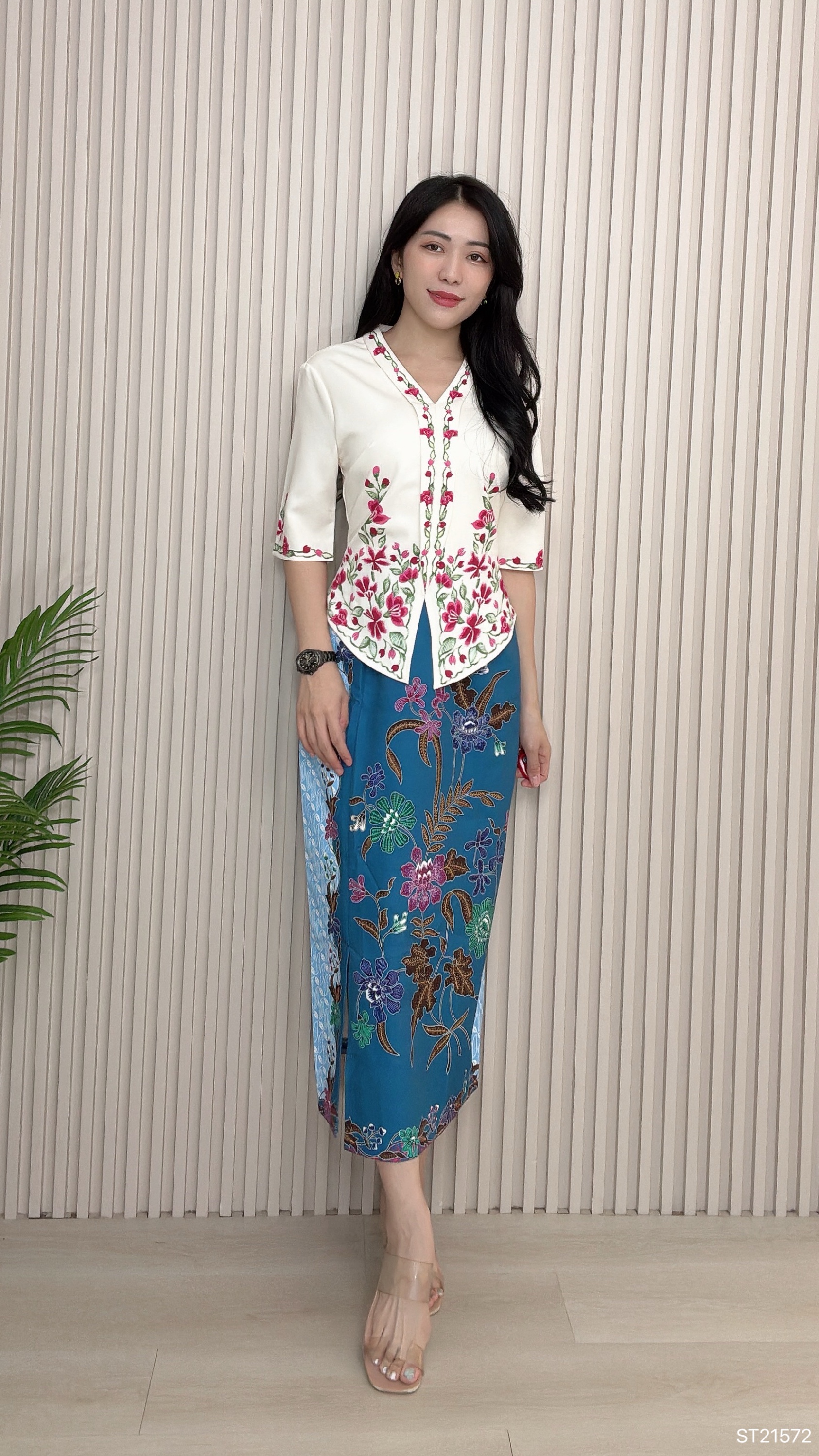 独特娘惹显瘦假两件连身裙 (ST21572)