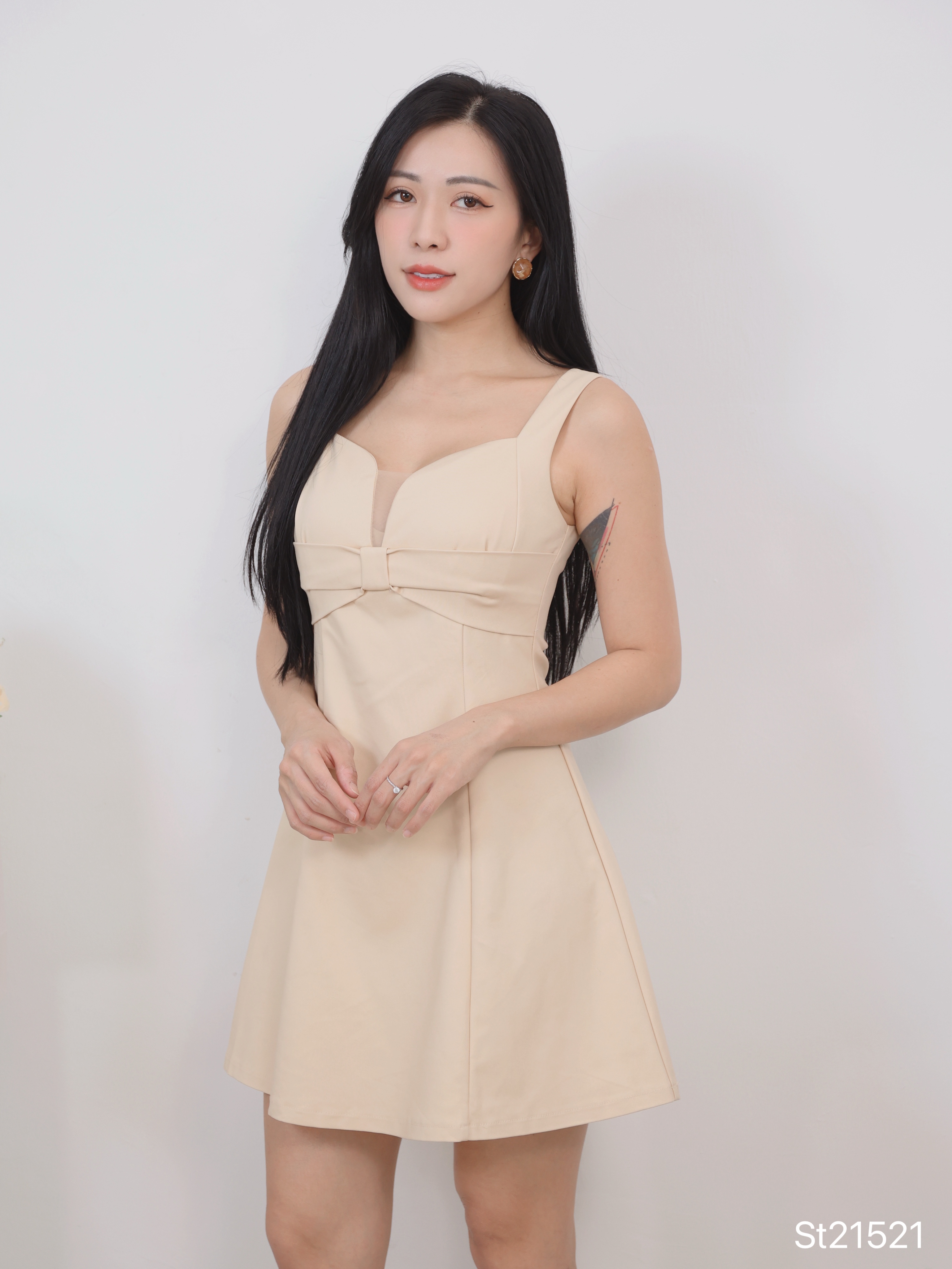 时尚蝴蝶结设计宽带连身裙 (ST21521)